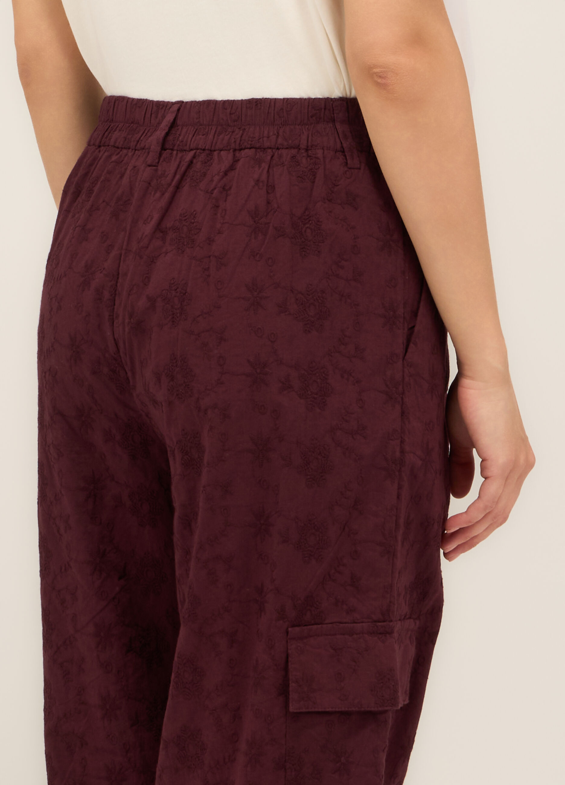 Pantaloni in sangallo di puro cotone donna