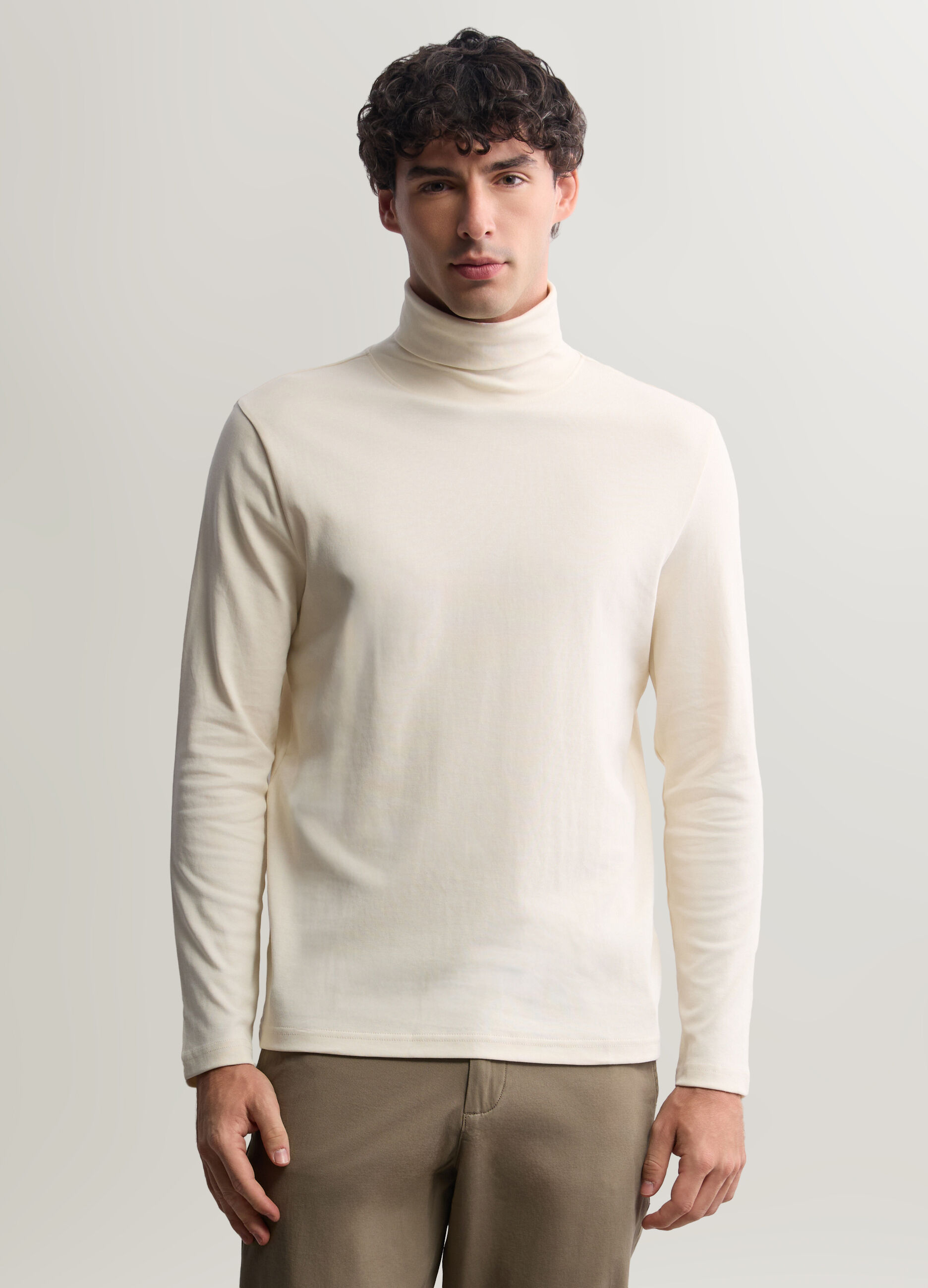 Maglia dolcevita in interlock di cotone uomo_0