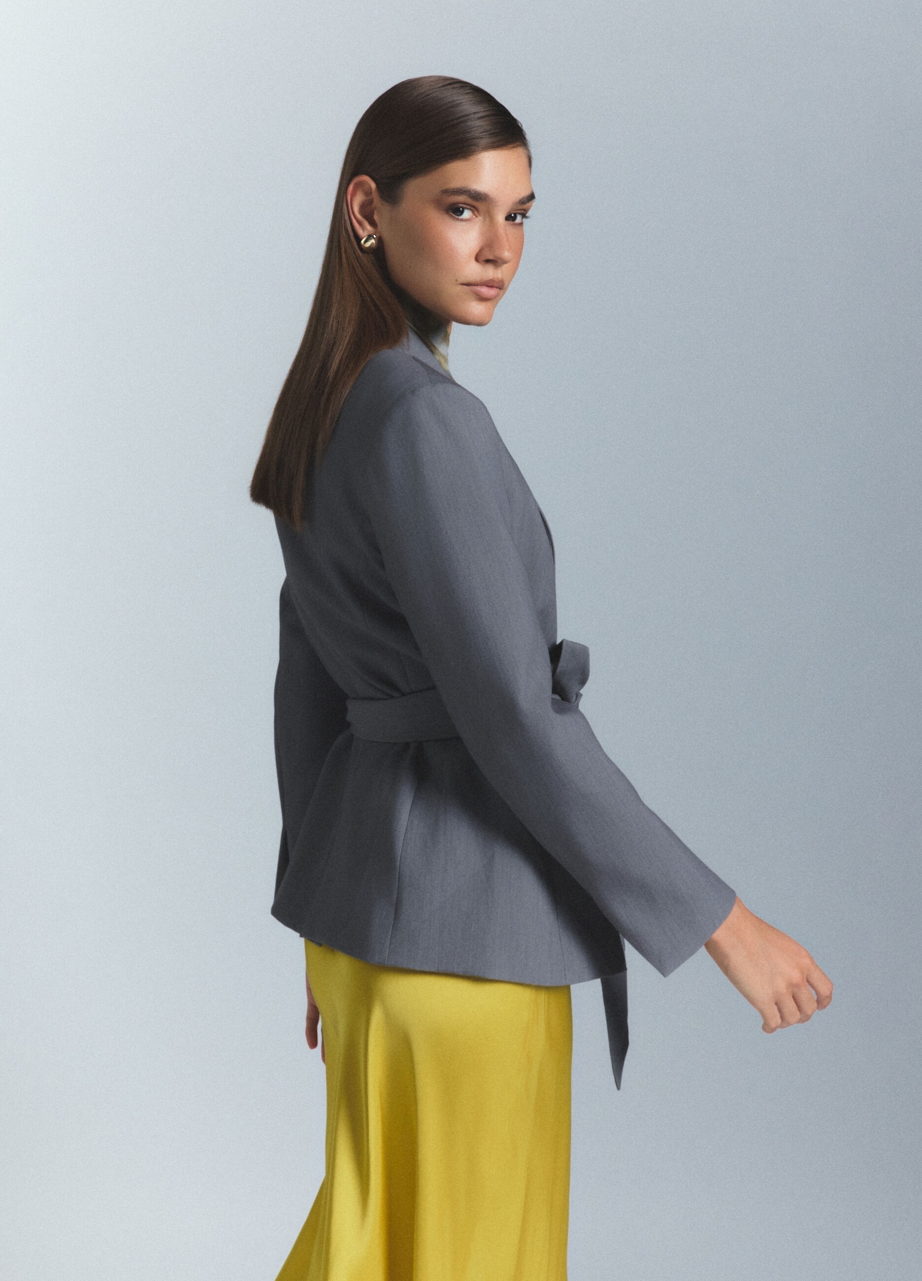 Blazer doppiopetto con collo reverse in twill stretch donna_3