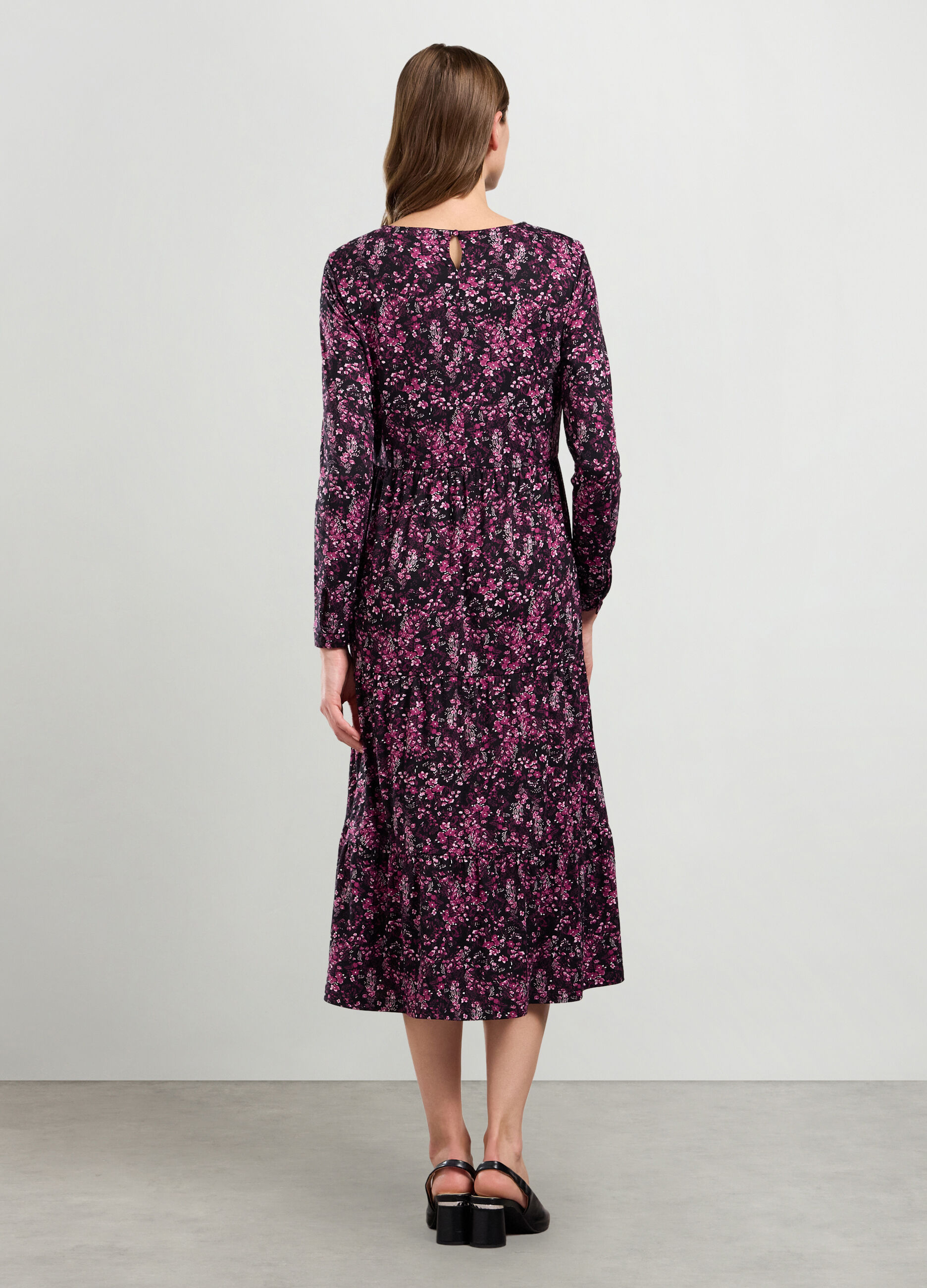 Abito lungo a balze in jersey donna_1