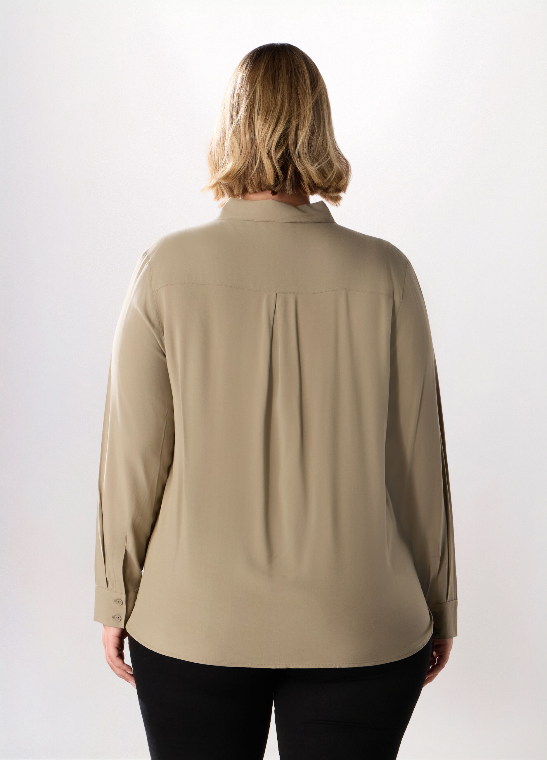 Camicia in viscosa tinta unita donna curvy_1