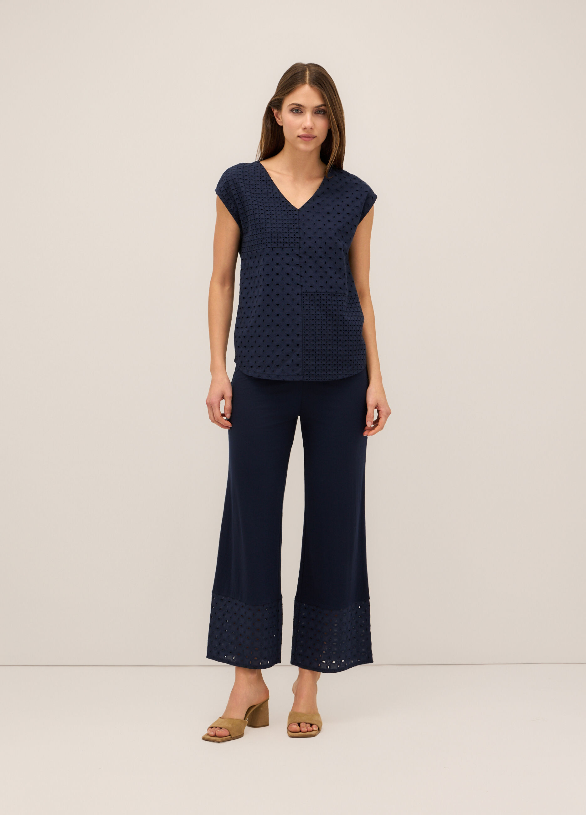 Pantaloni in viscosa Piquet stretch donna_0