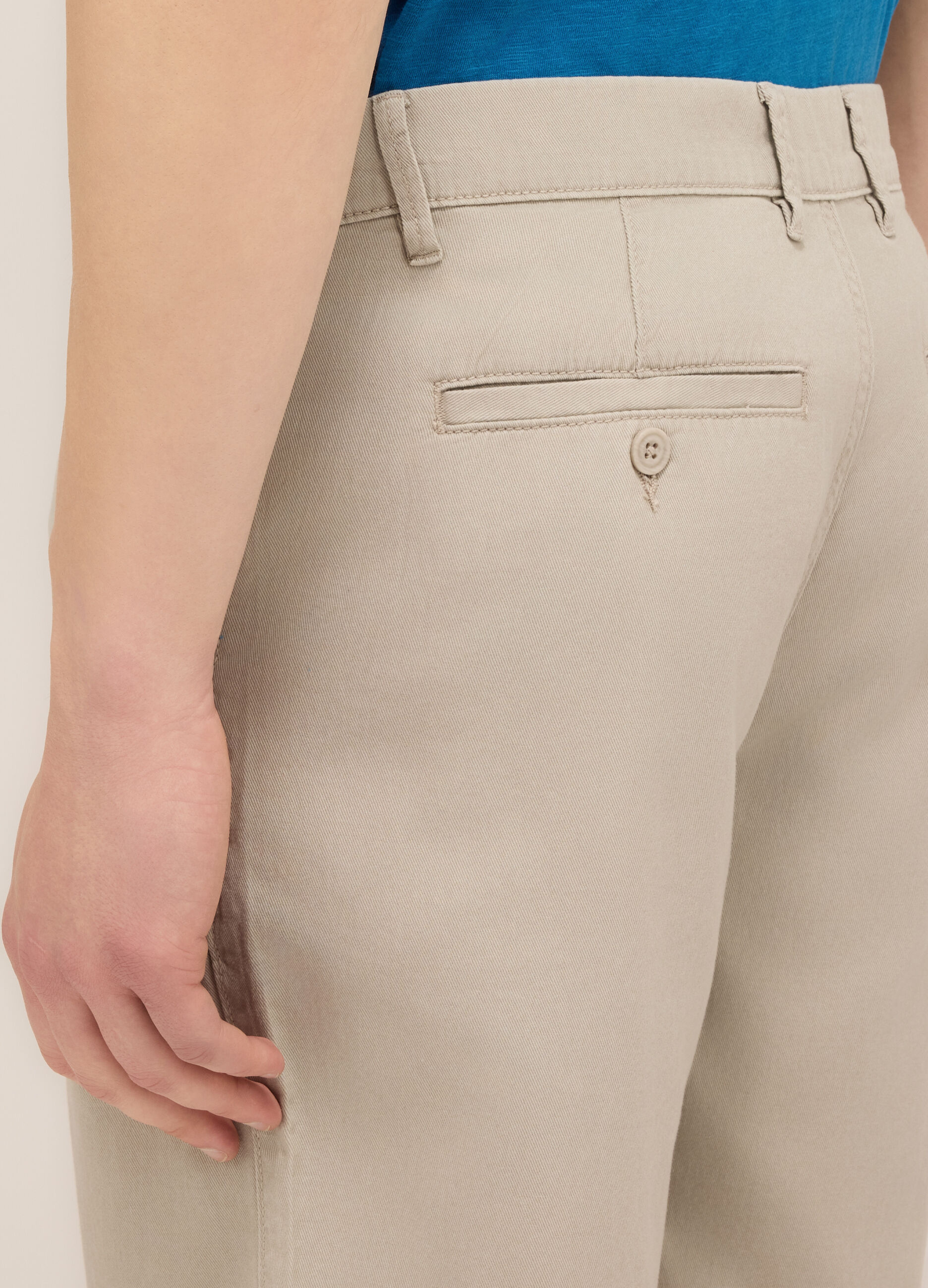 Bermuda in twill di cotone uomo_2