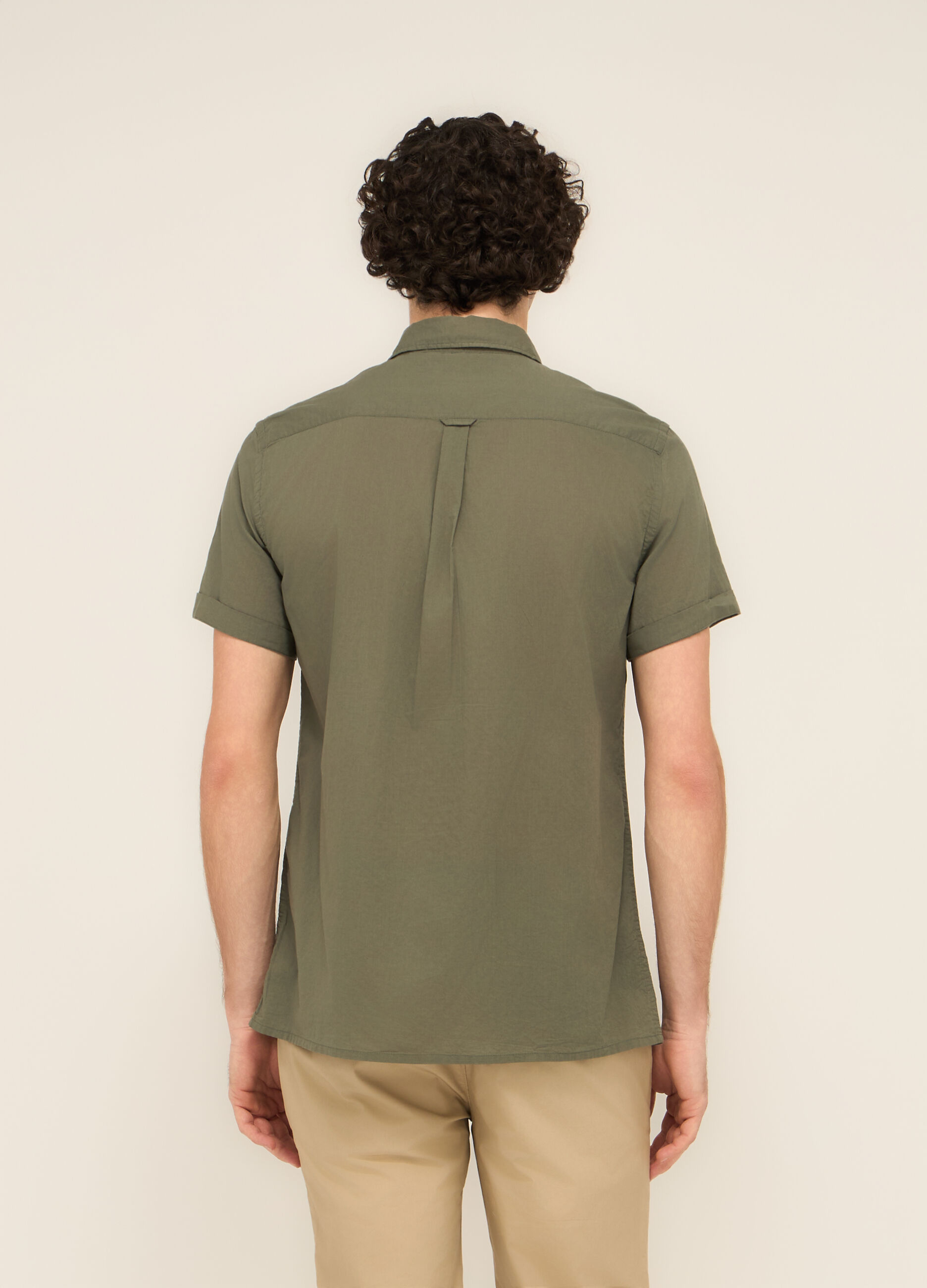 Camicia a maniche corte con taschino uomo