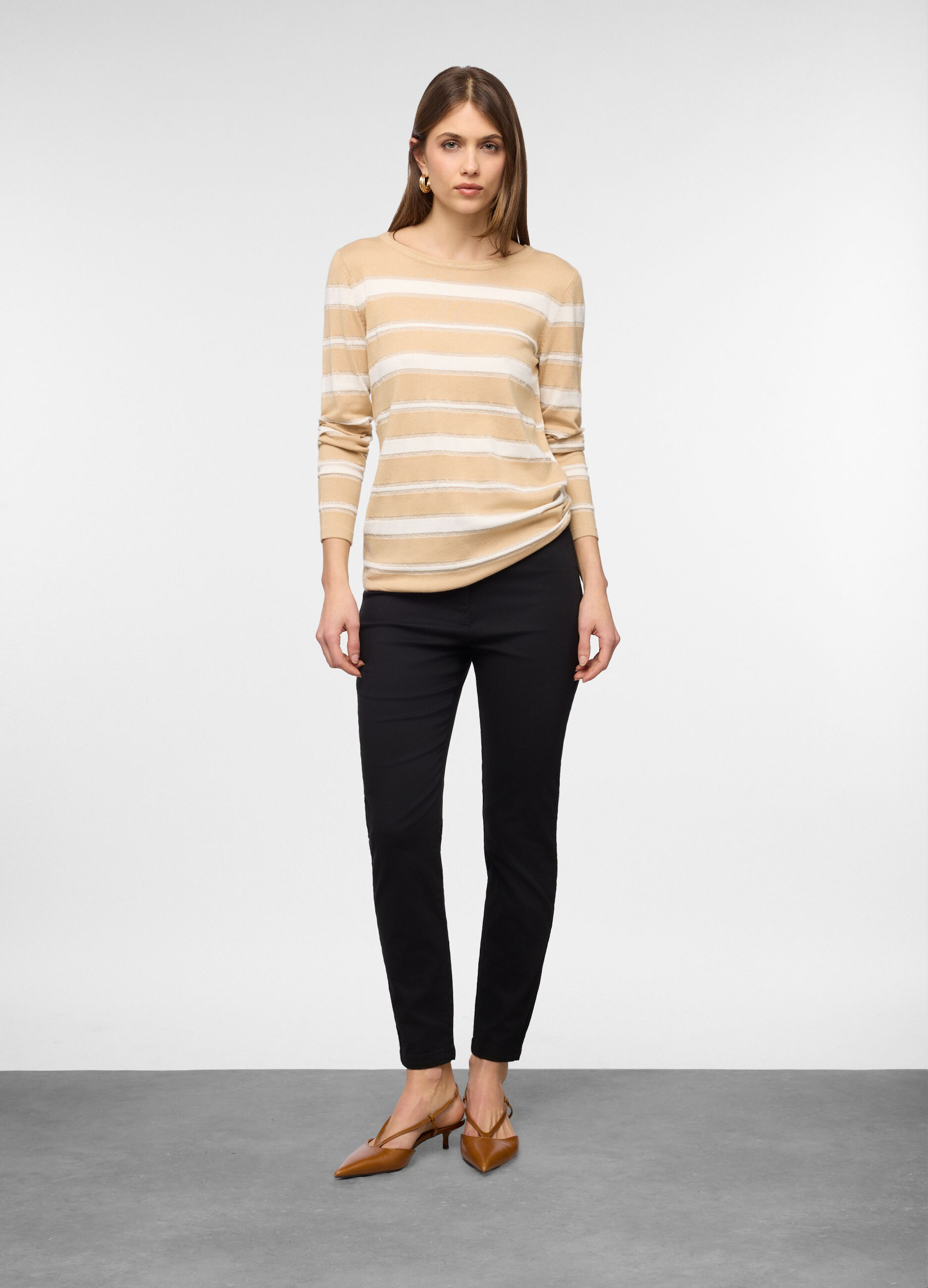 Maglia girocollo operata donna_0