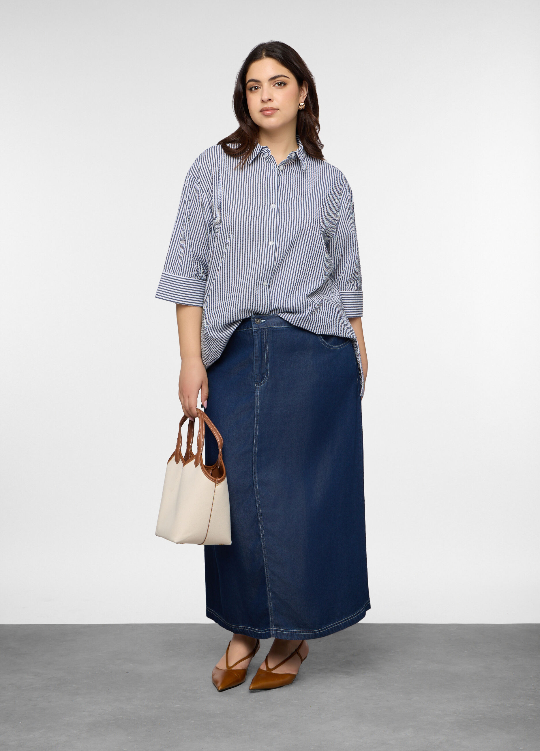 Camicia Fit Over con colletto alla francese in puro cotone seersucker donna curvy_0