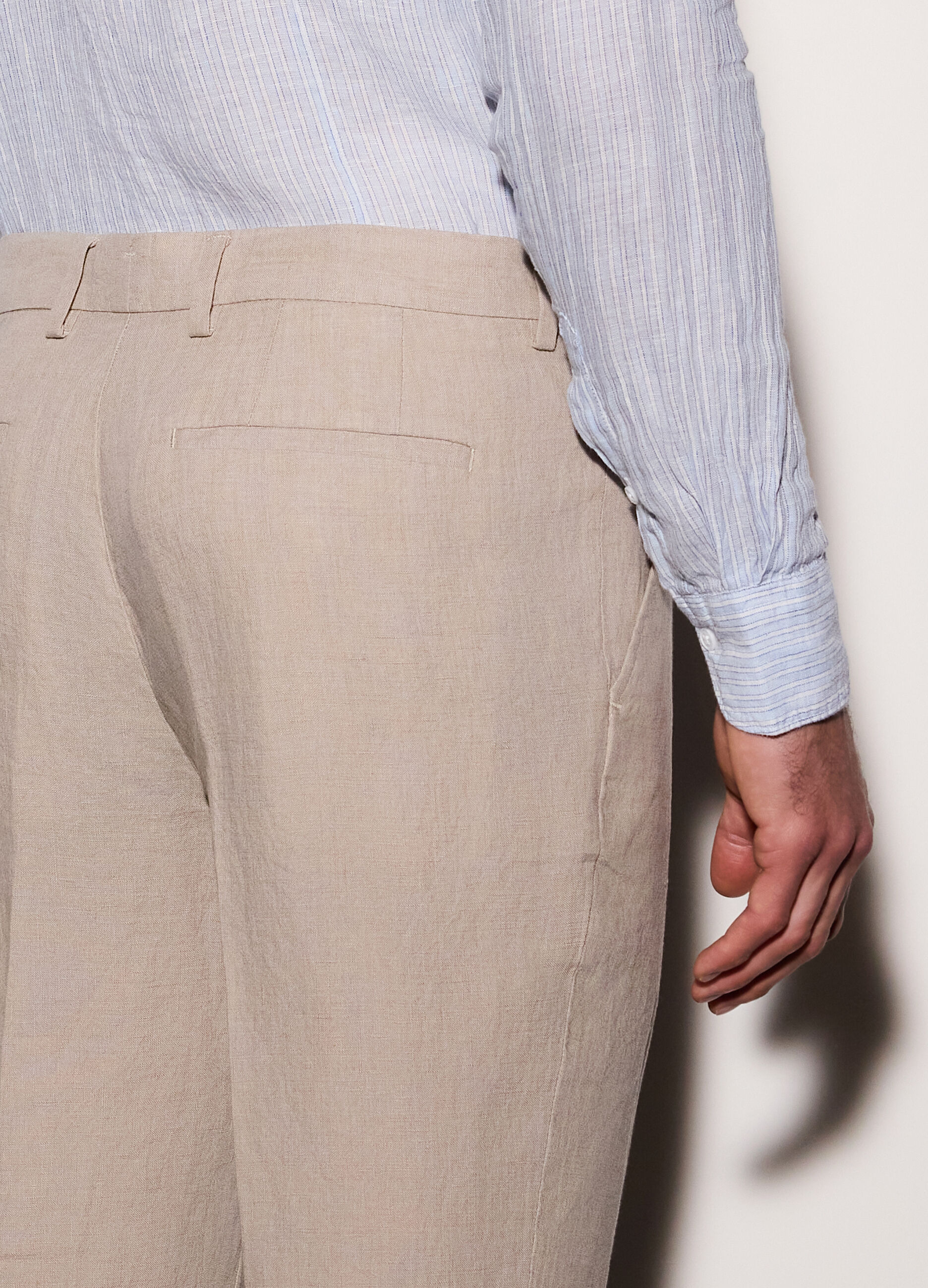 Pantaloni chino slim fit in lino uomo_2