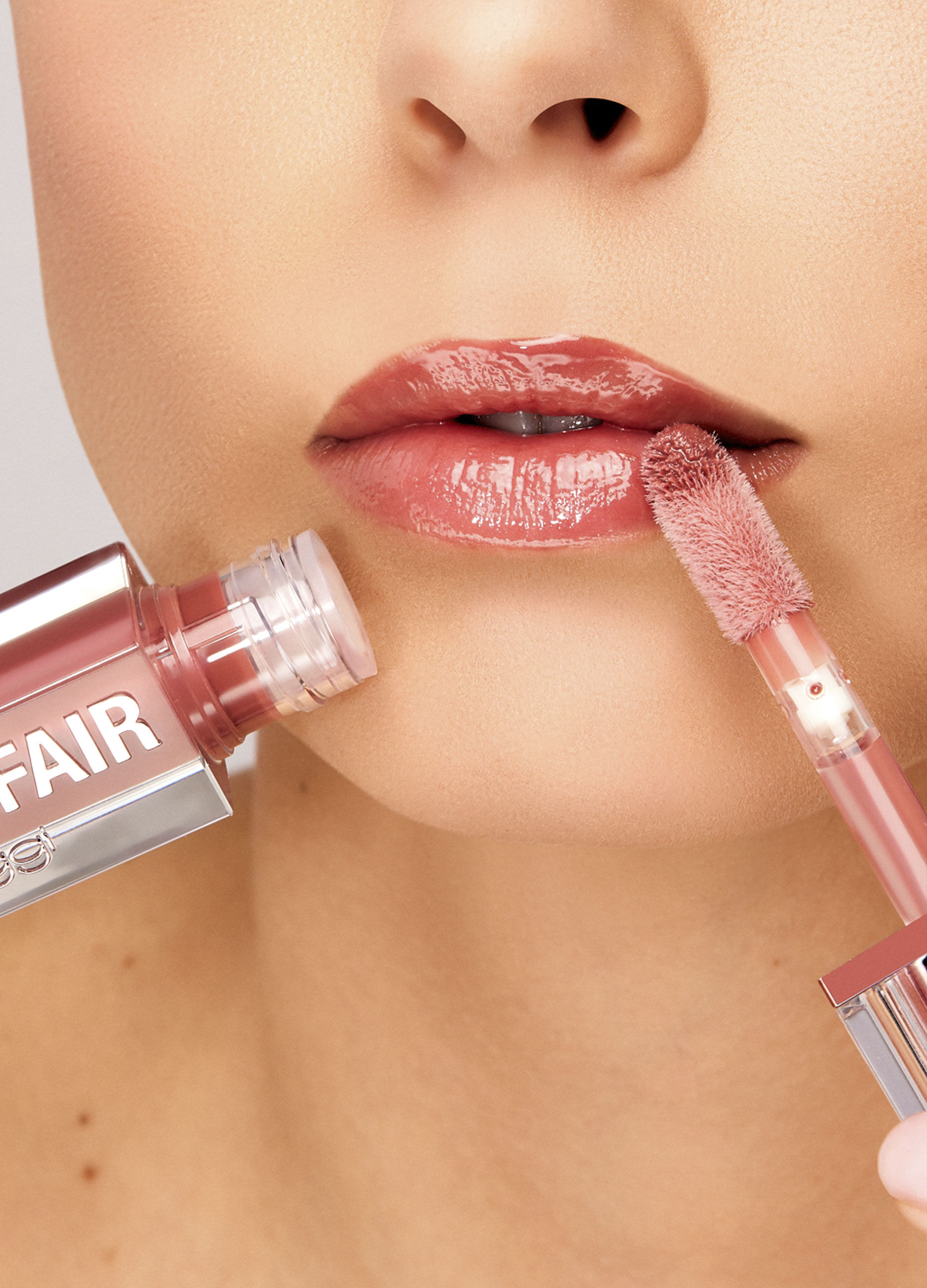 Gloss Affair - Lucidalabbra Rimpolpante Nutritivo_0