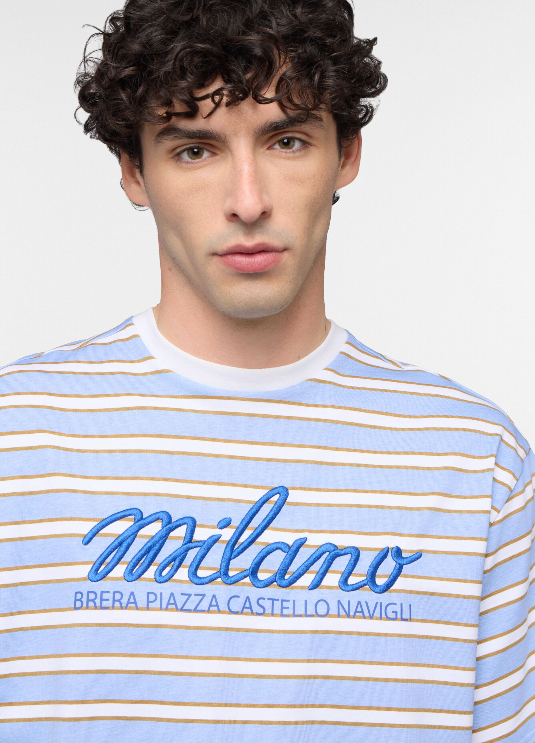 T-shirt girocollo Milano a righe uomo_2