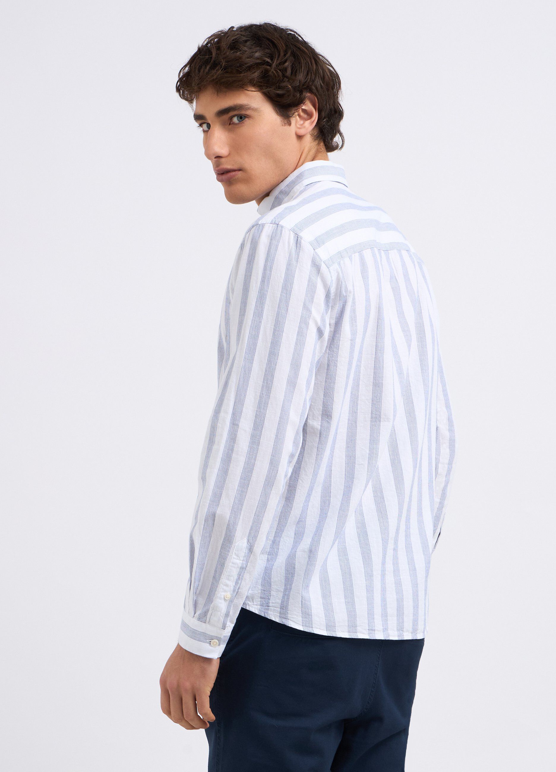 Camicia rigata in puro cotone uomo_1