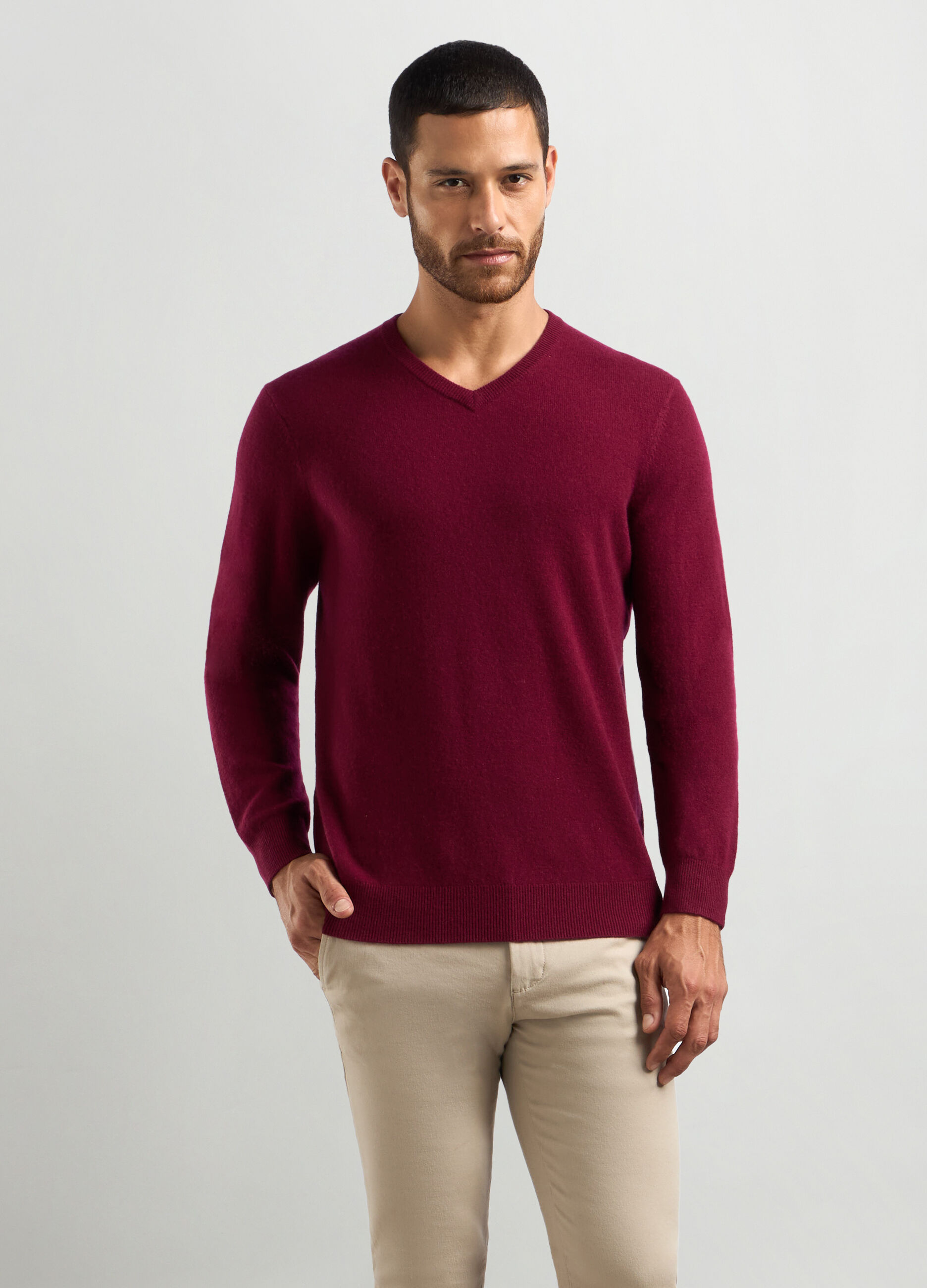 Maglione collo a V in puro cashmere uomo