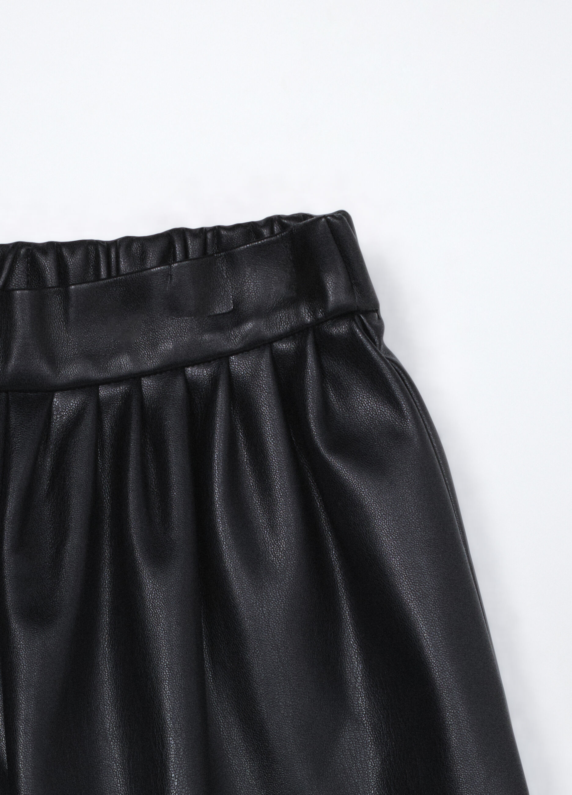 Shorts in eco pelle bambina_2