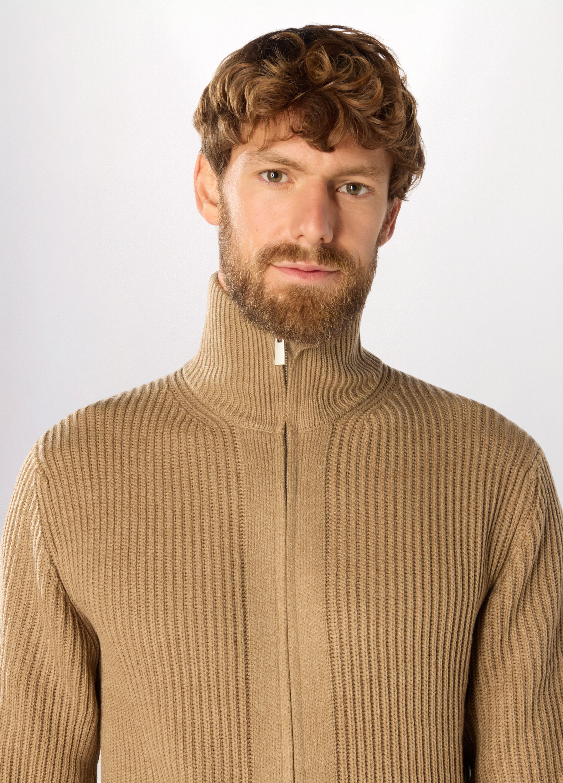 Cardigan a costa inglese con zip uomo_2
