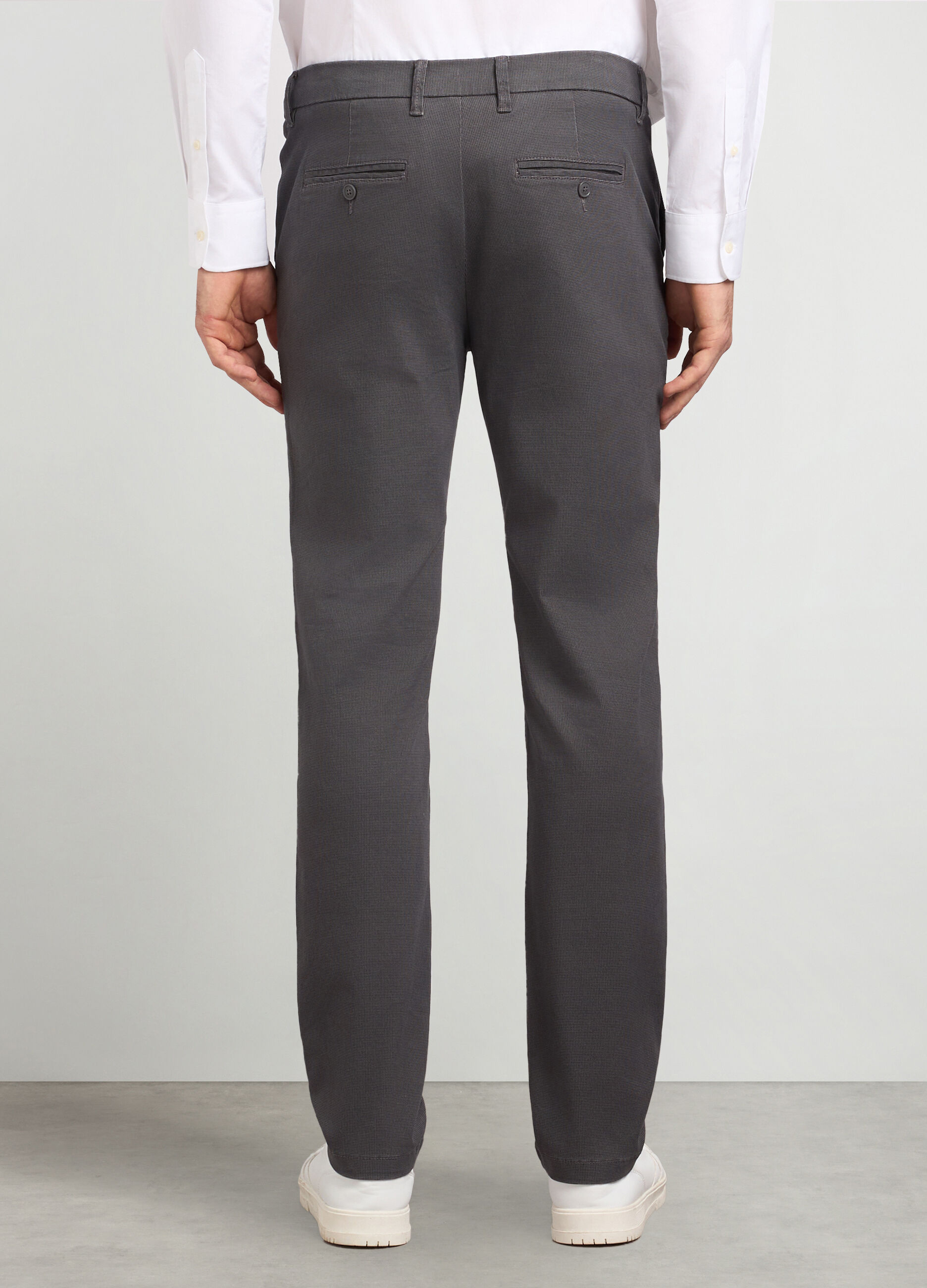 Pantaloni chino slim fit in cotone stretch uomo_1