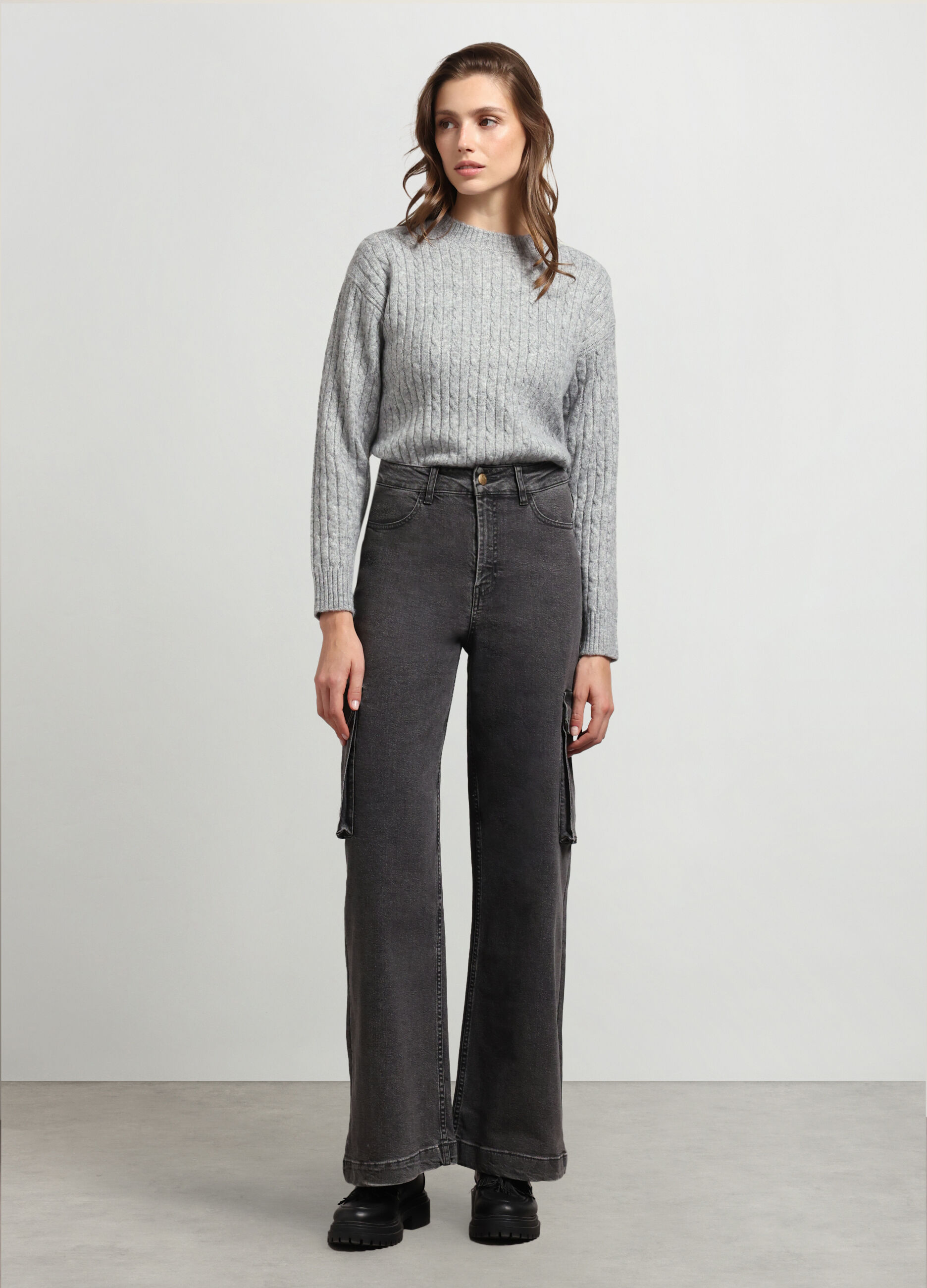 Pantaloni wide cargo in denim di cotone stretch donna_0