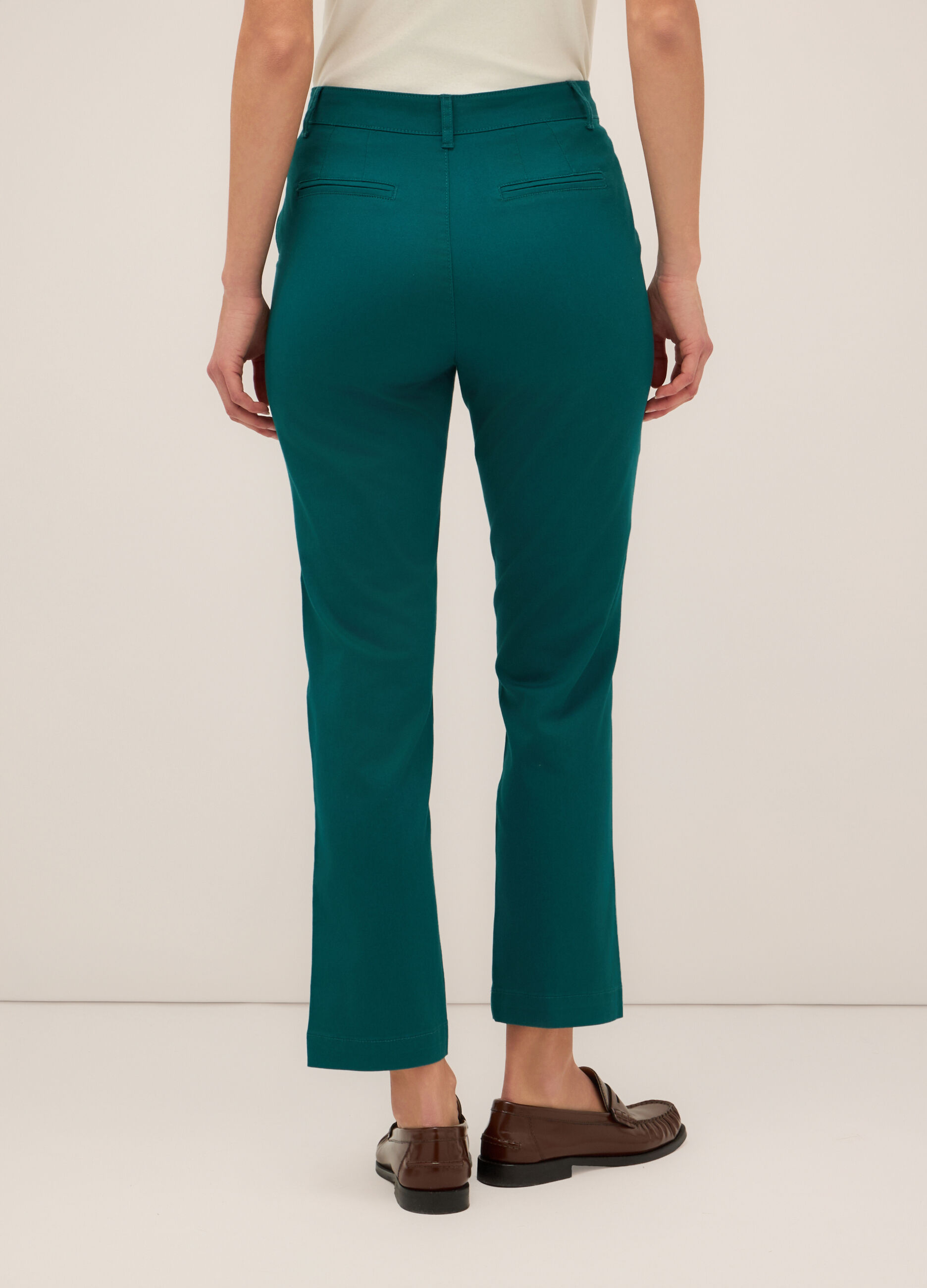 Pantaloni chino in twill di cotone stretch donna_1