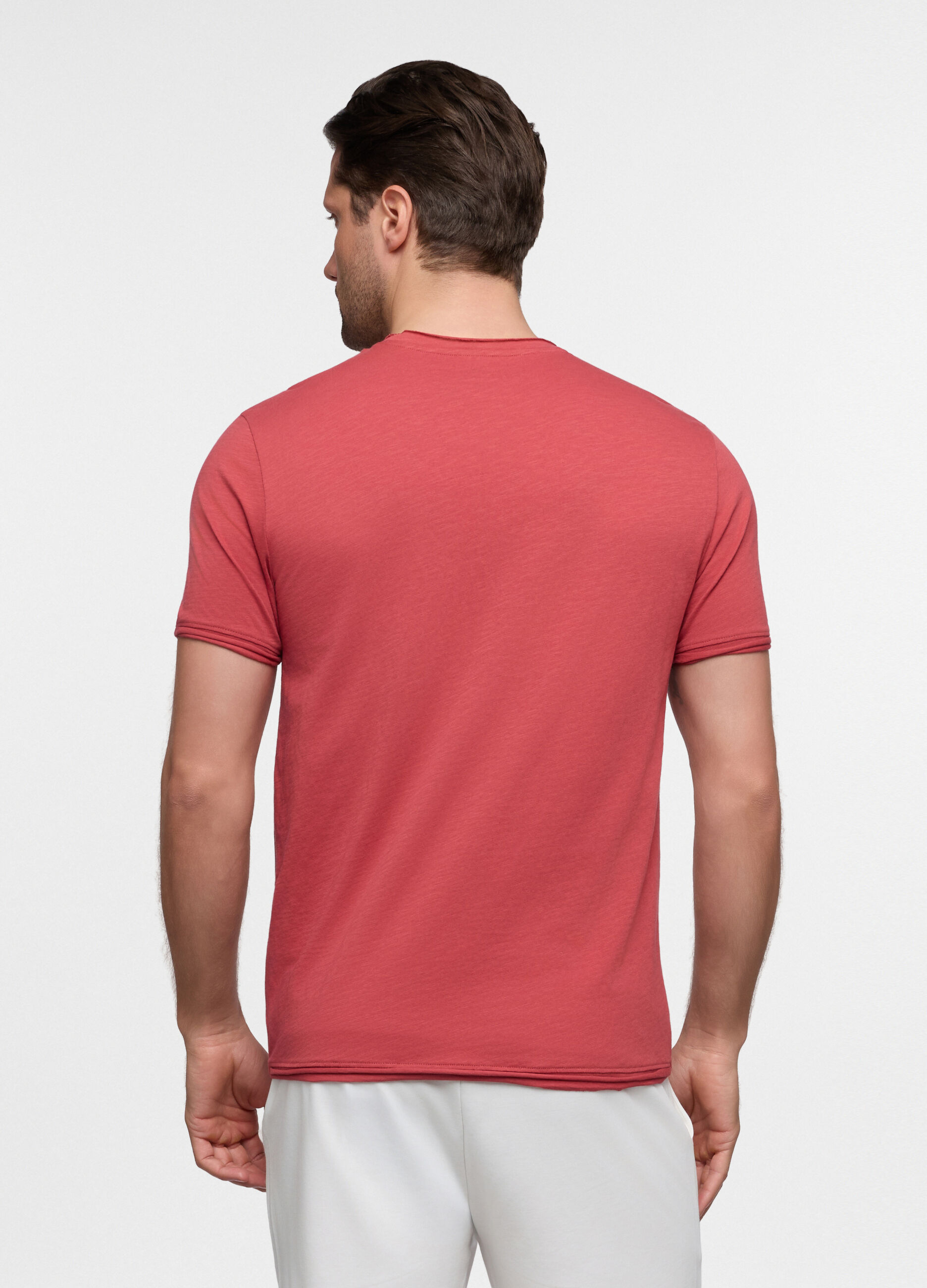 T-shirt in cotone con taschino uomo_1