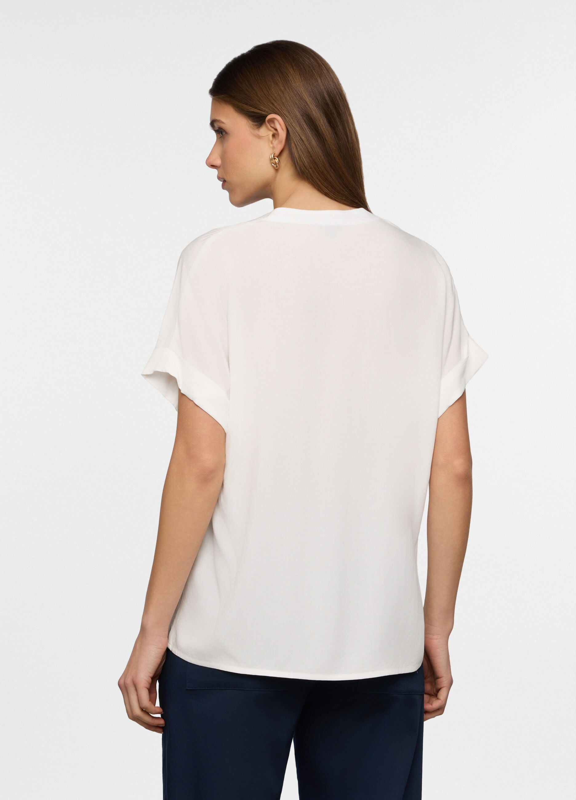 Blusa regular fit con scollo a V donna_1
