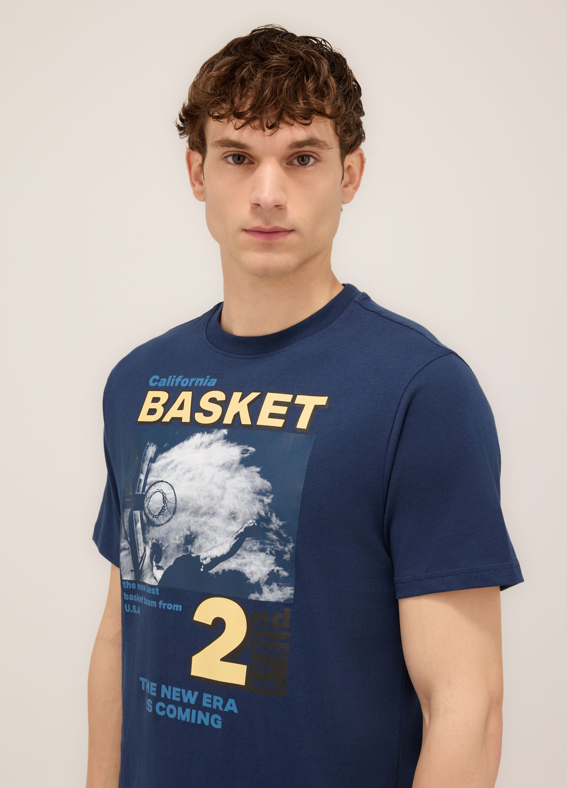 T-shirt girocollo stampa California uomo_2