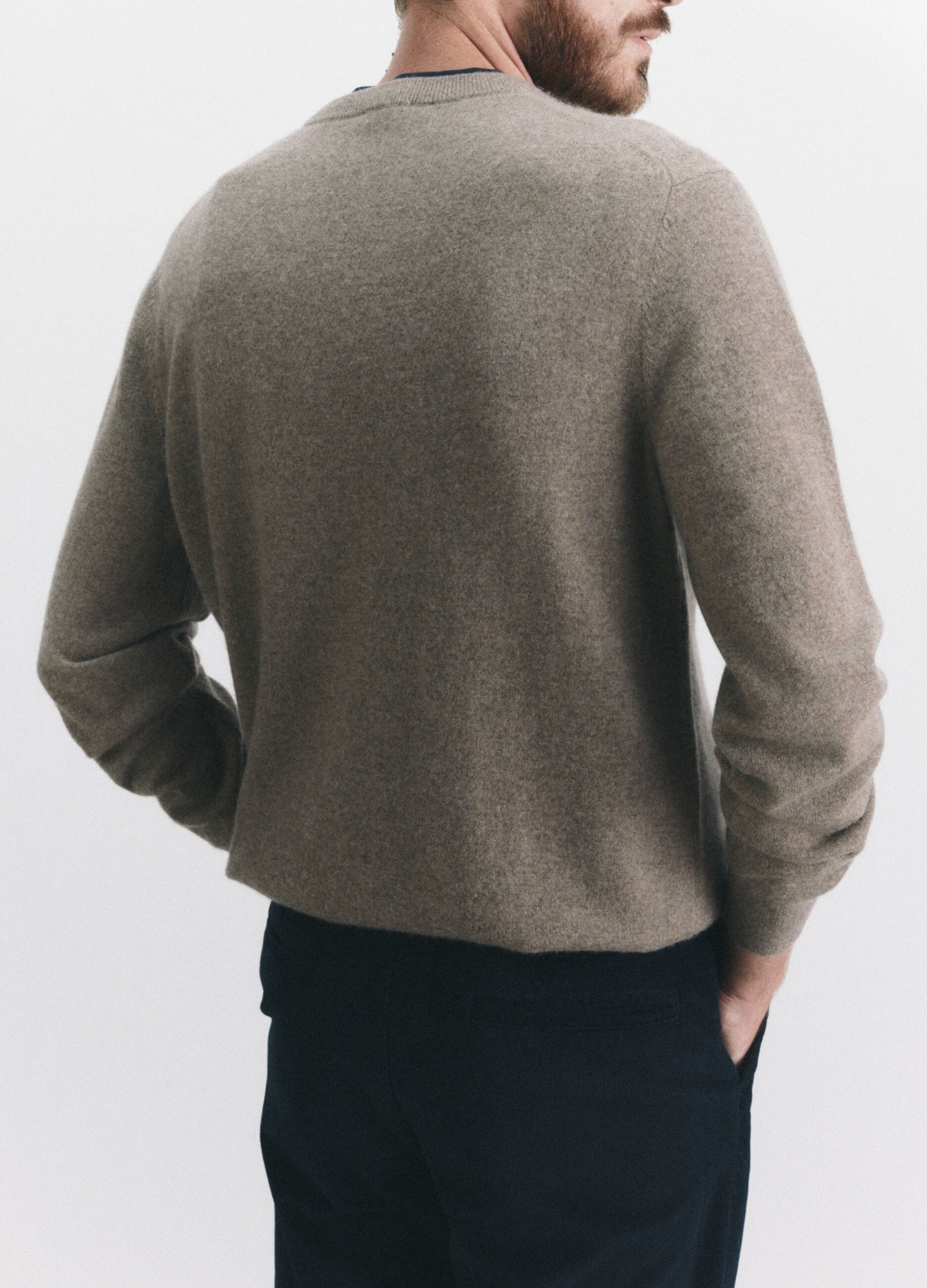 Maglione girocollo in cashmere uomo_3