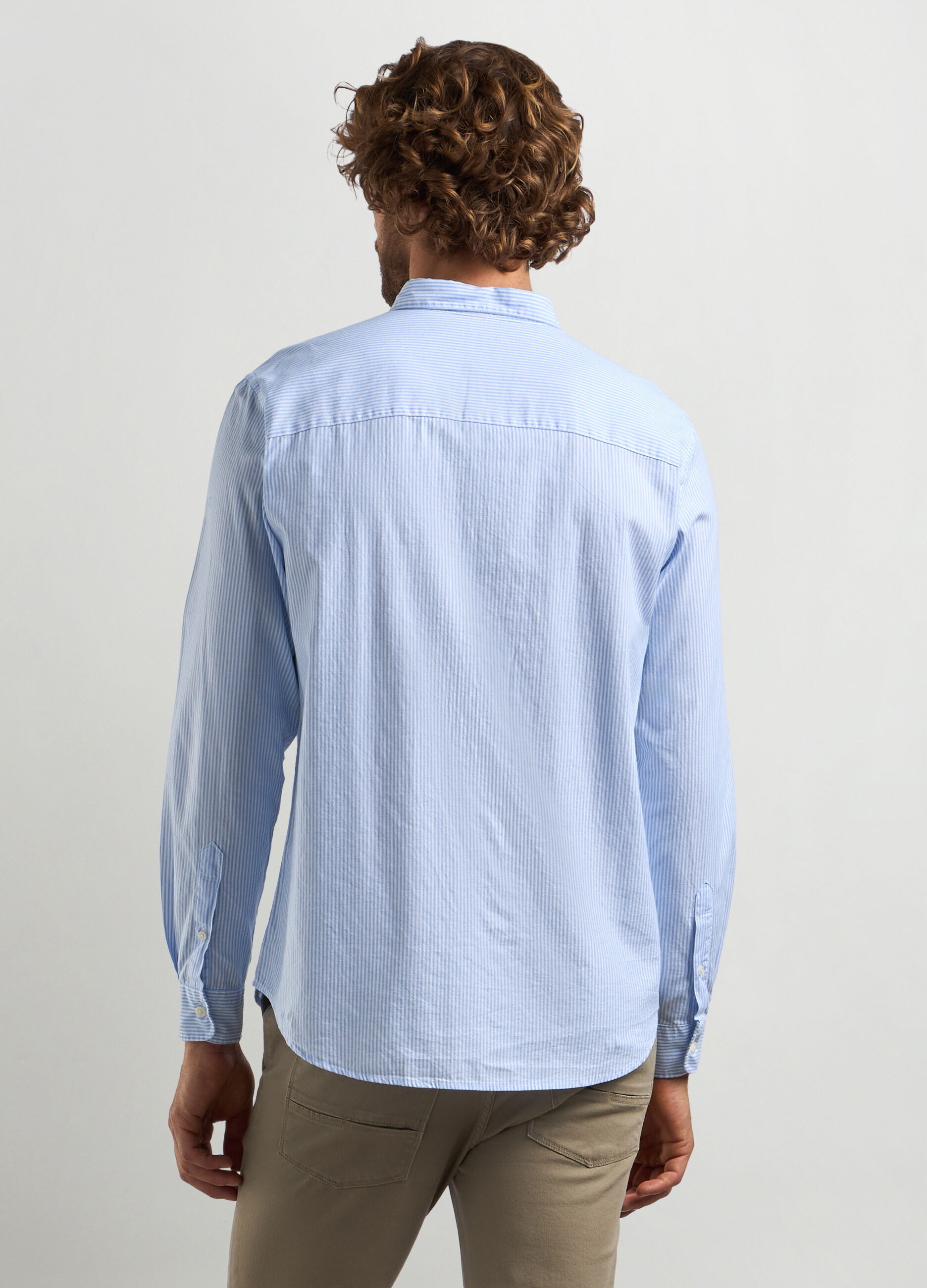 Camicia regular fit colletto button down in puro cotone uomo_1