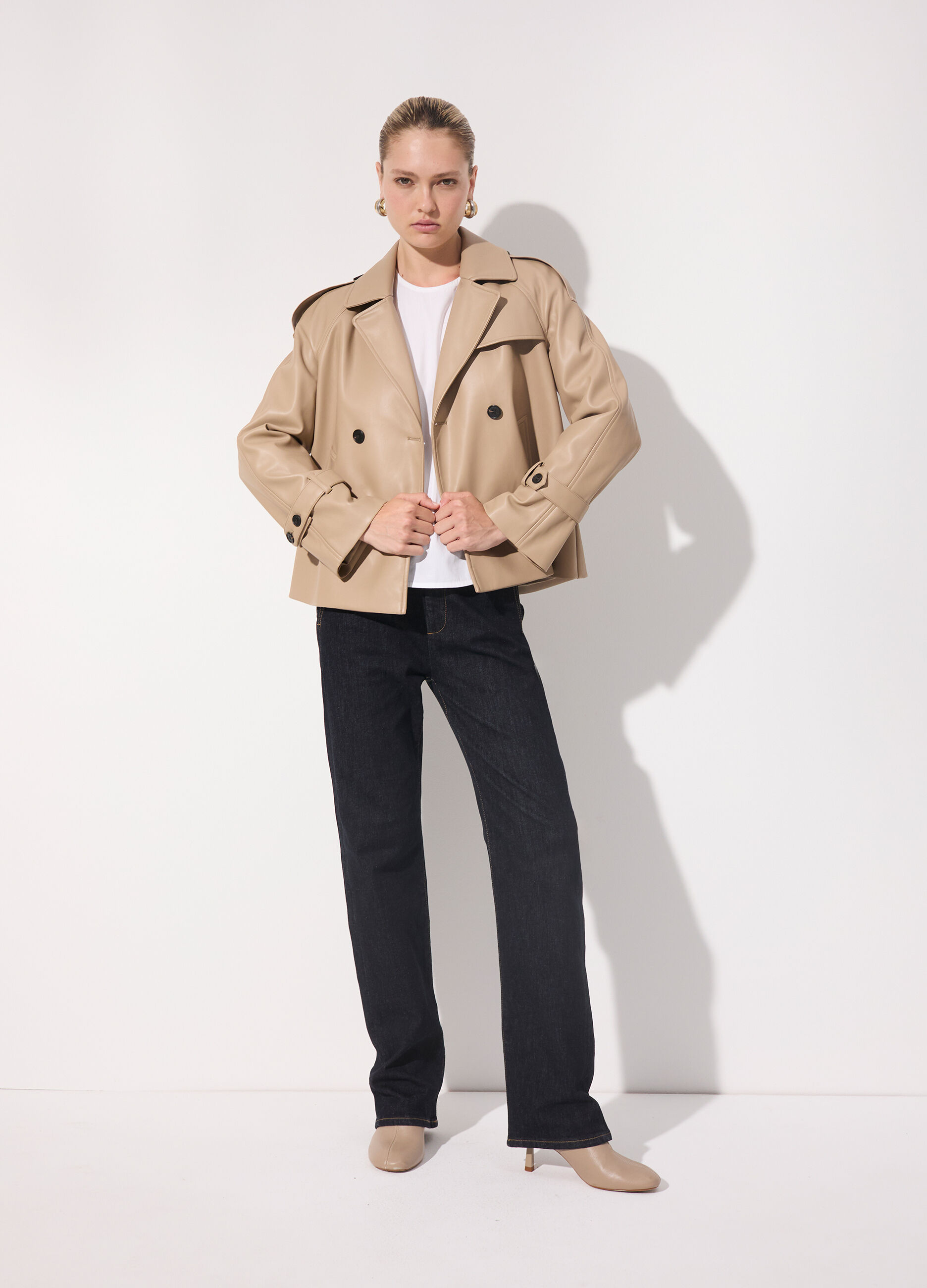 Trench corto in ecopelle donna_0