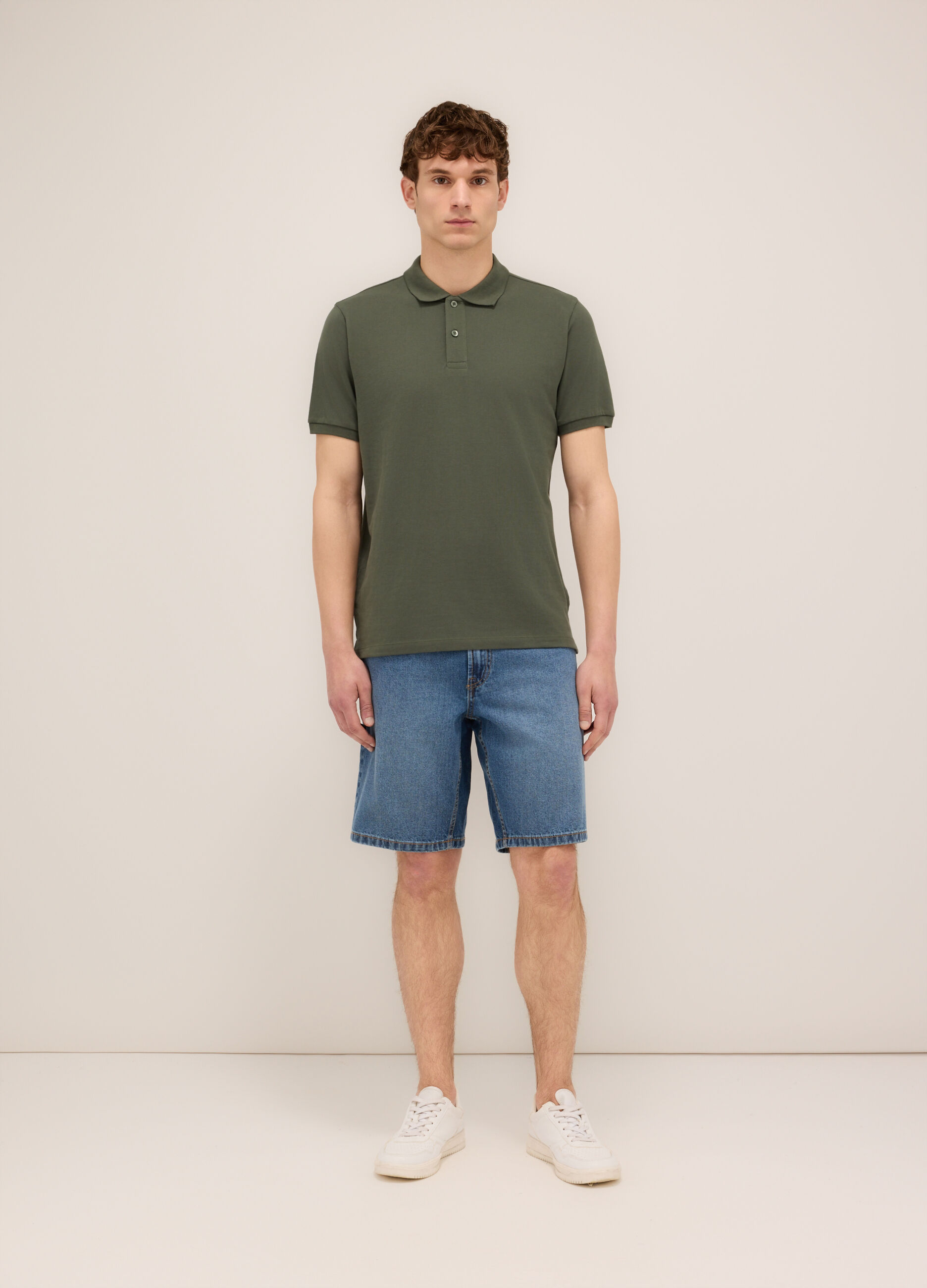 Bermuda in denim di puro cotone uomo_0