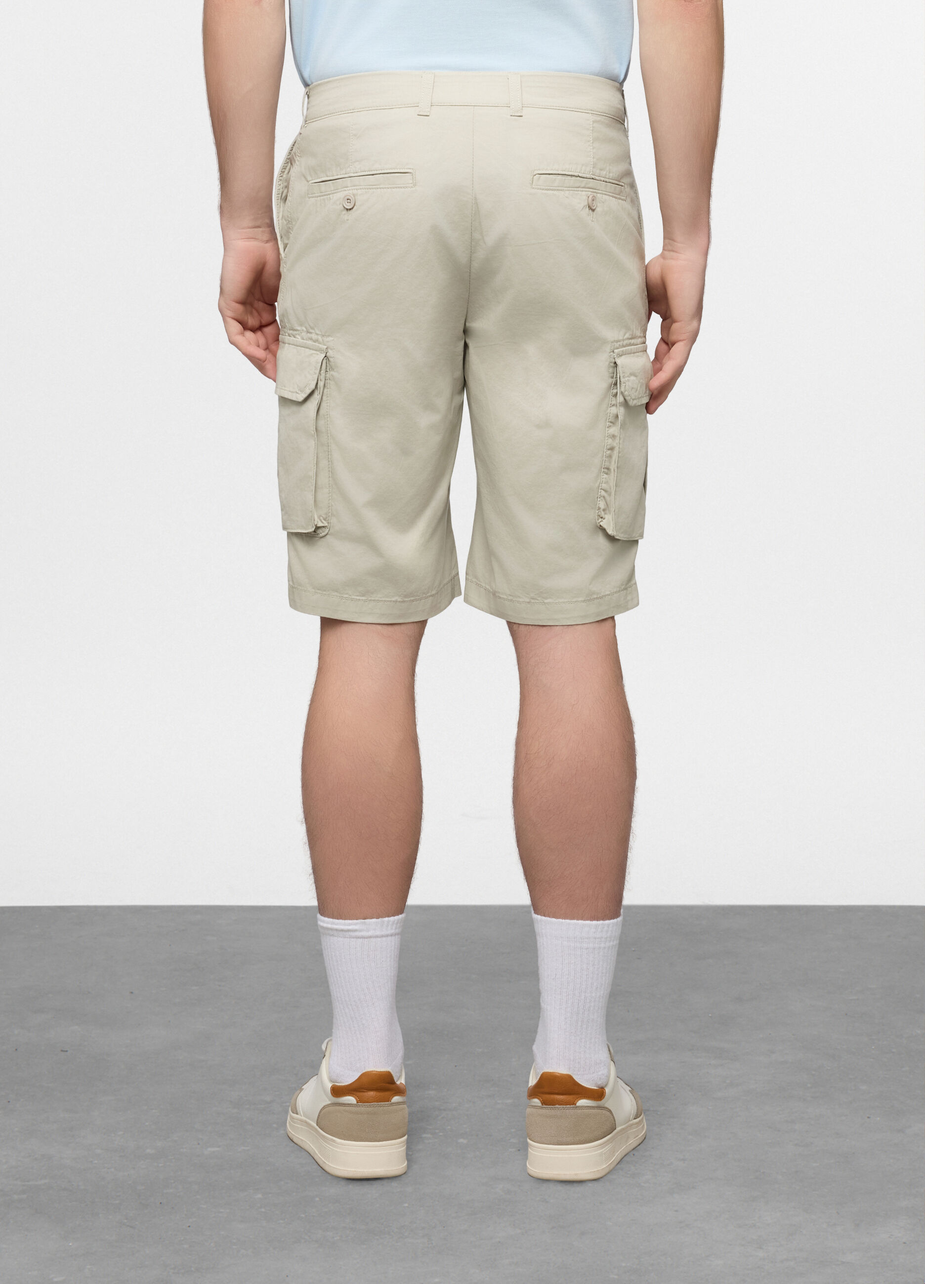 Bermuda cargo in twill di cotone uomo_1