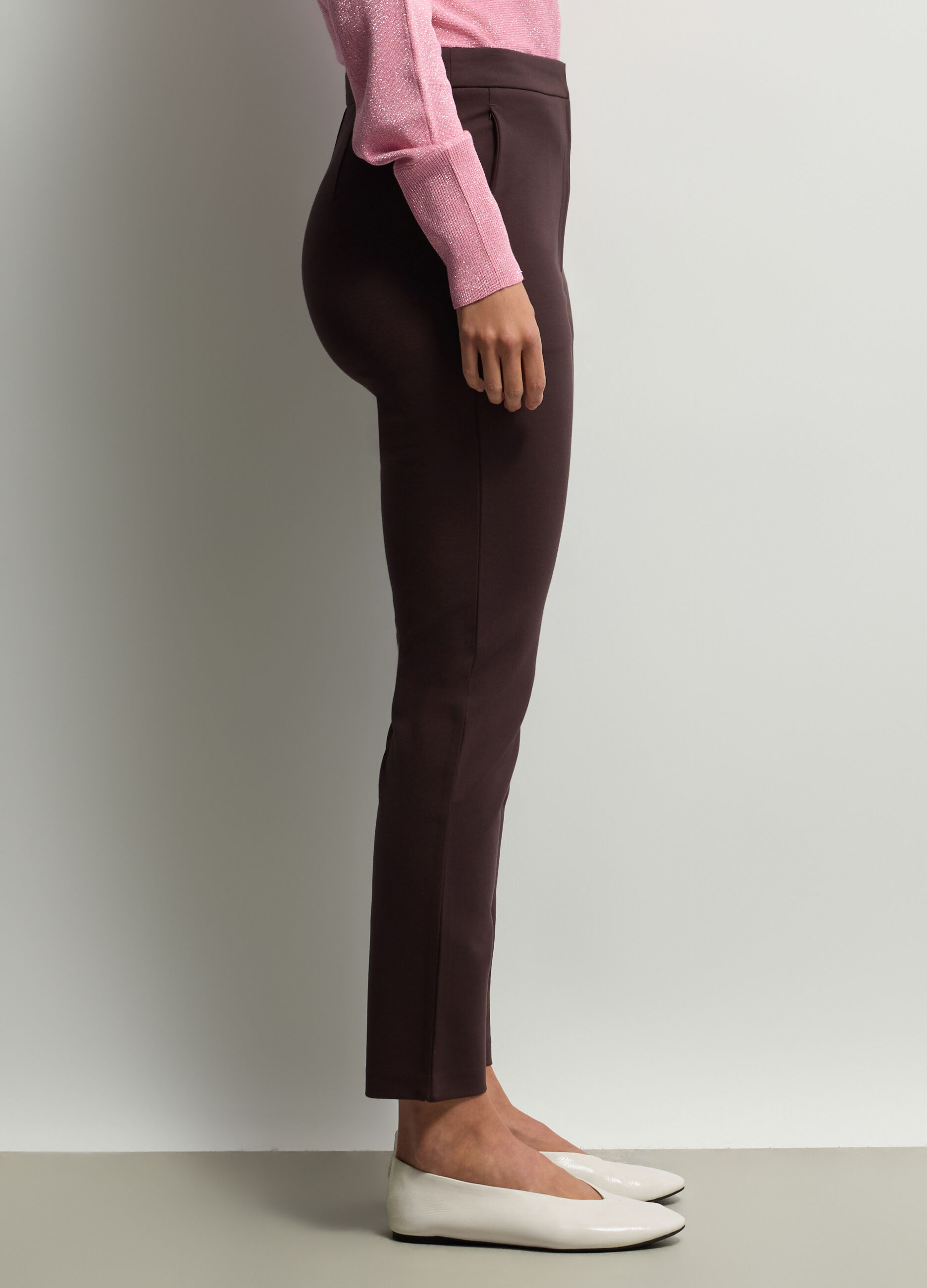 Pantaloni Fit Slim in Punto Milano di misto viscosa stretch donna_1