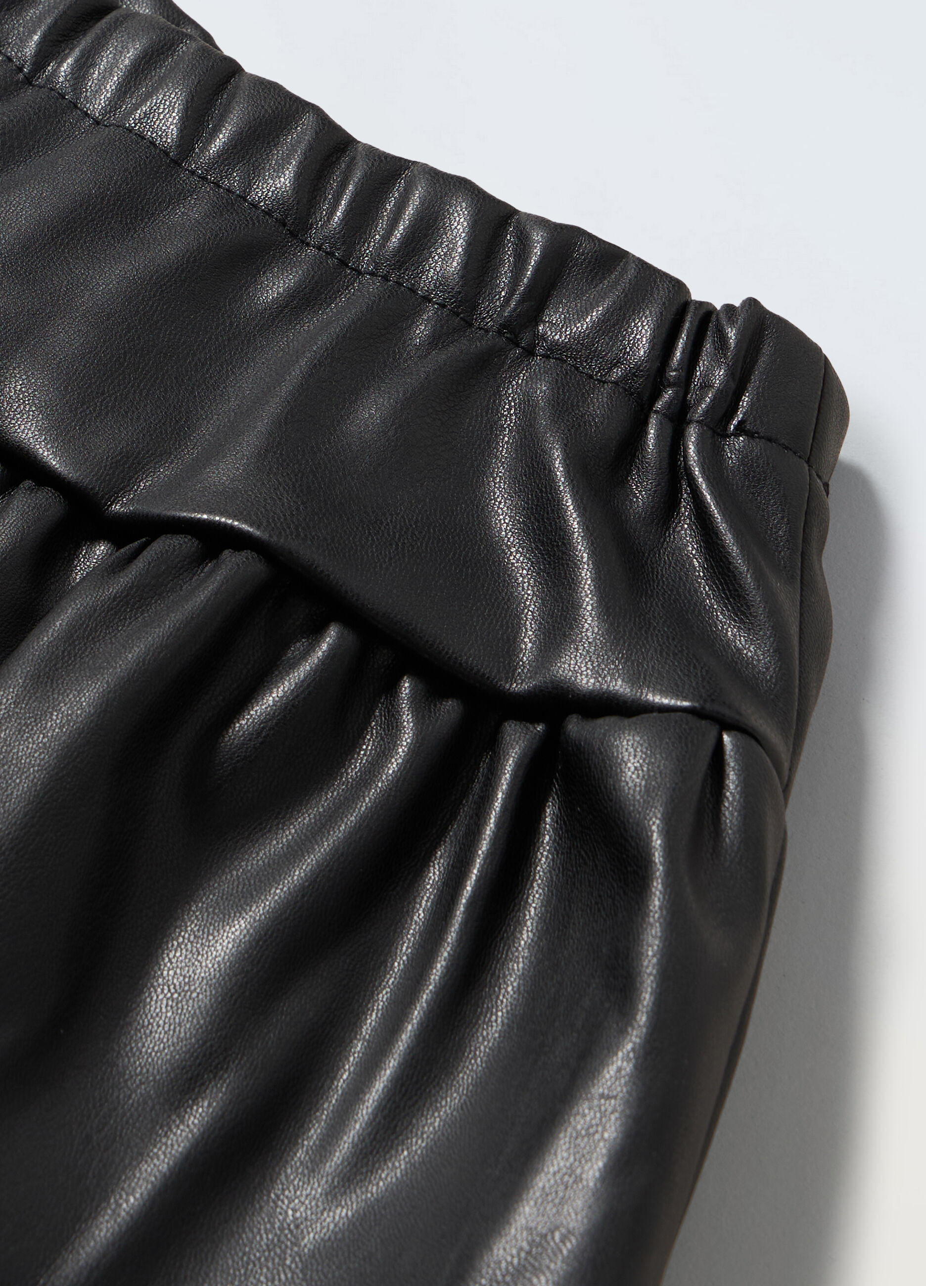 Shorts in eco pelle bambina_1