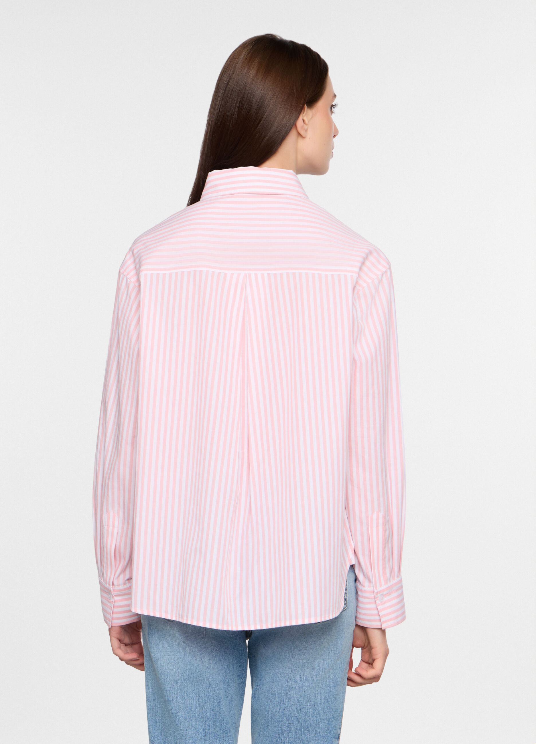 Camicia regular fit con colletto alla francese in popeline donna_1