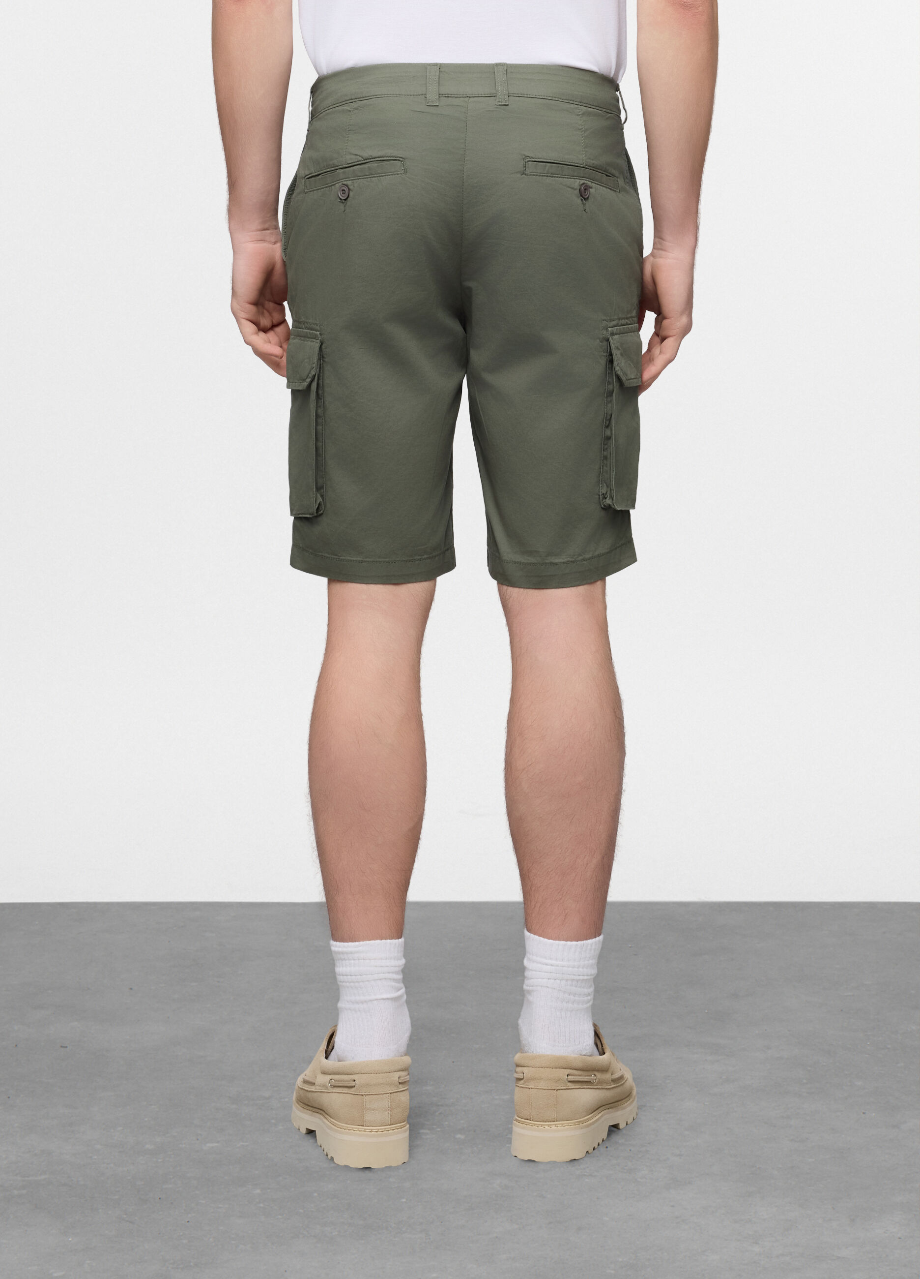 Bermuda cargo in twill di cotone uomo_1