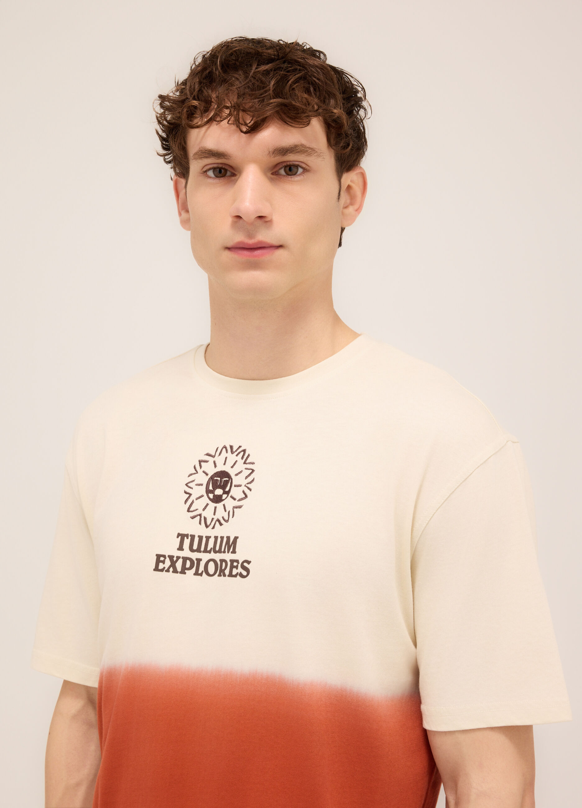 T-shirt dégradé con stampa uomo_2