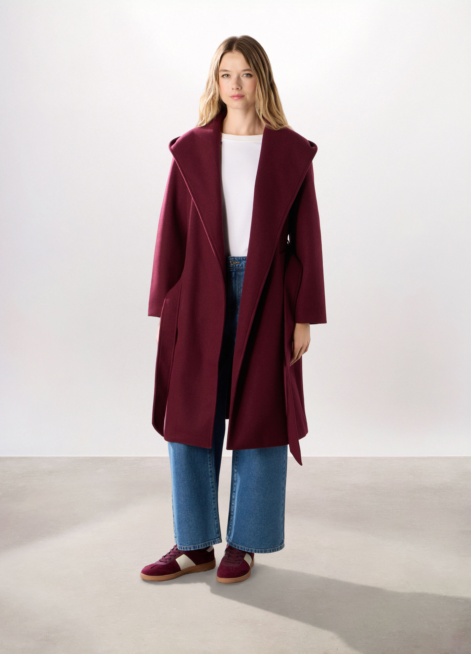 Cappotto lungo con cappuccio donna_0