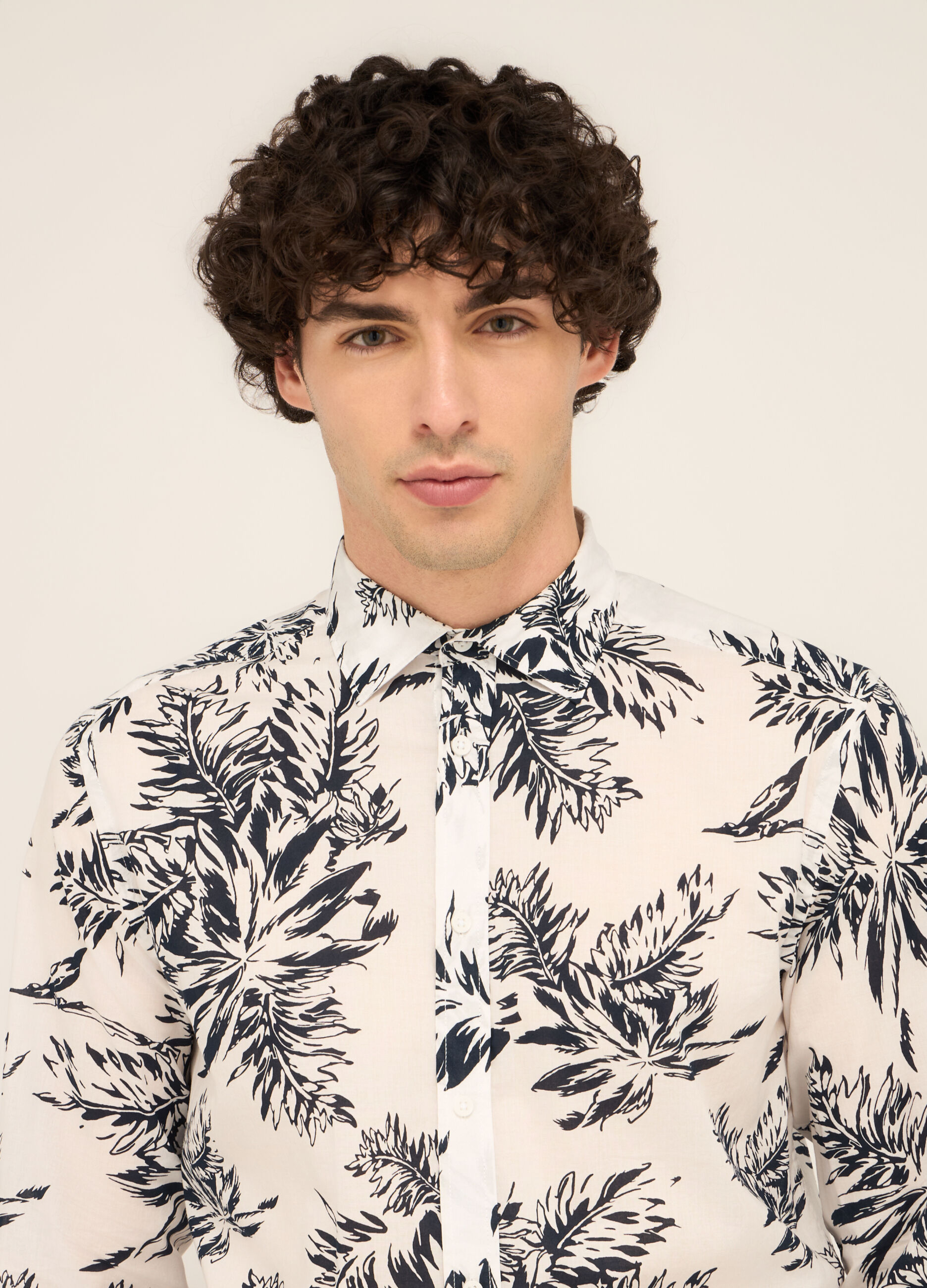 Camicia regular fit in cotone con stampa uomo_2