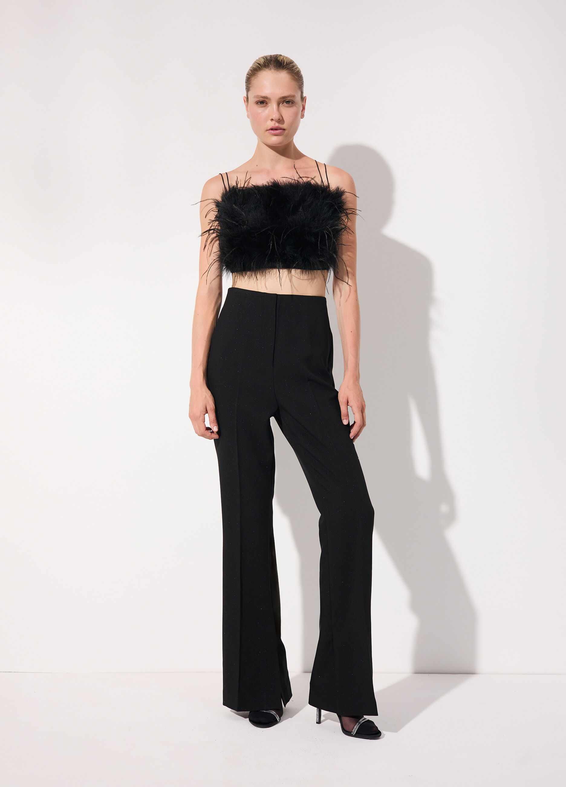 Pantalone a flare fit in filo lurex donna_0