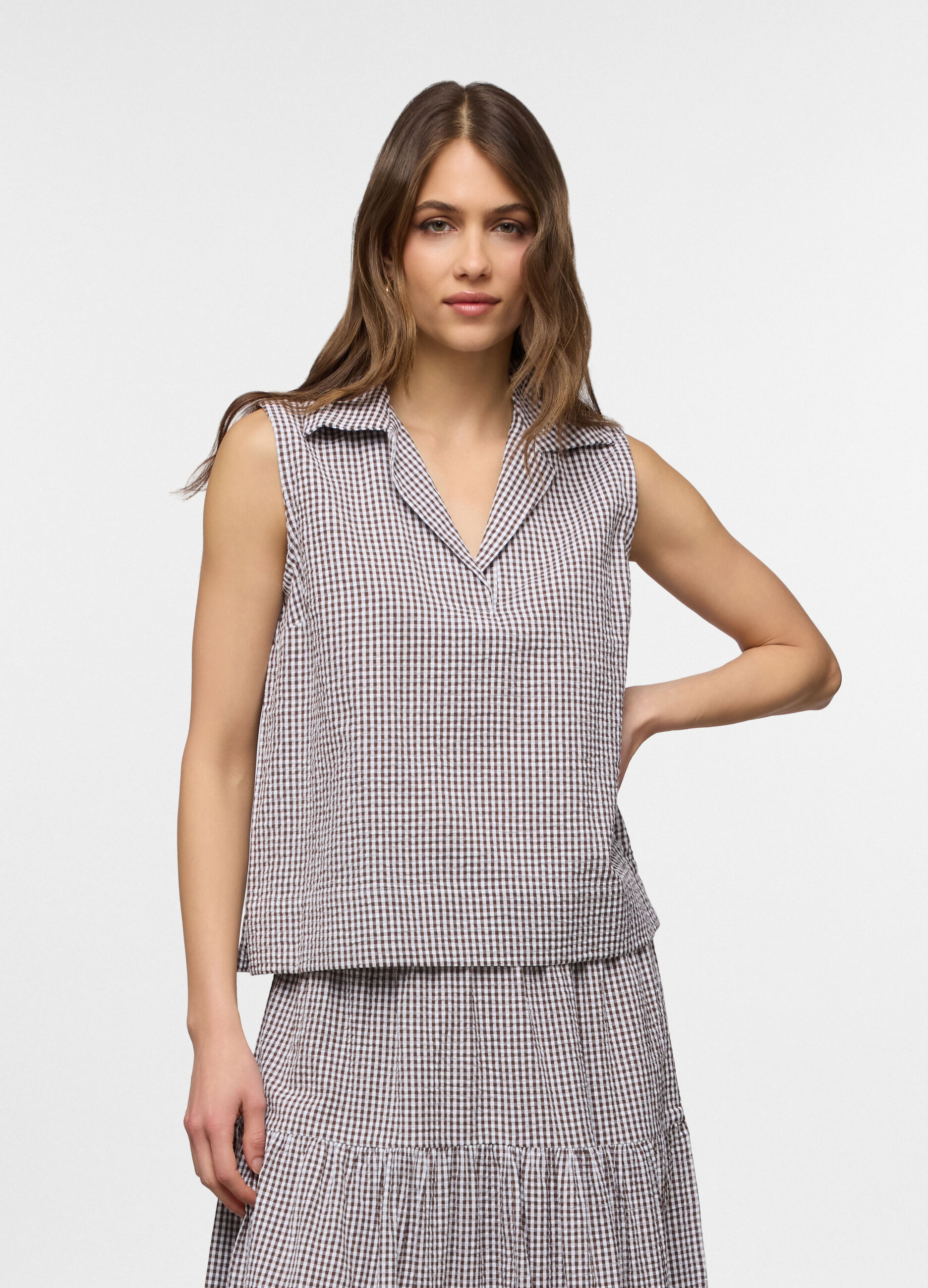 Blusa fit regular con collo reverse in puro cotone seersucker donna_0