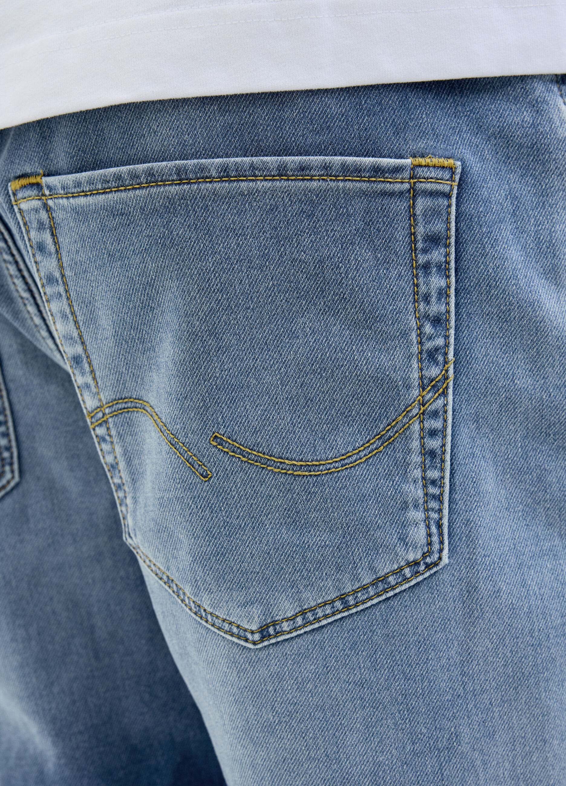 Shorts regular fit in denim uomo