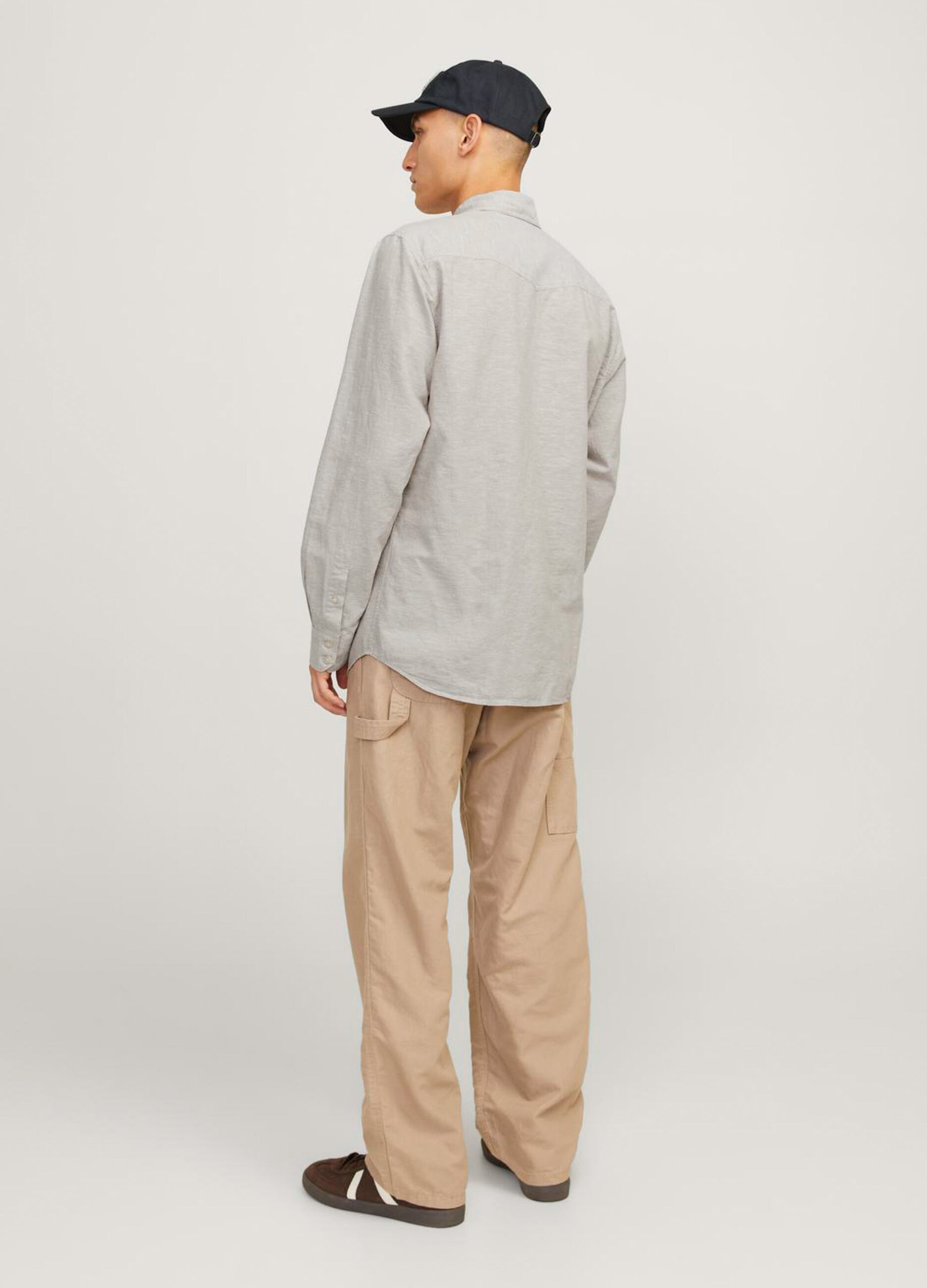 Camicia a maniche lunghe con taschini_1