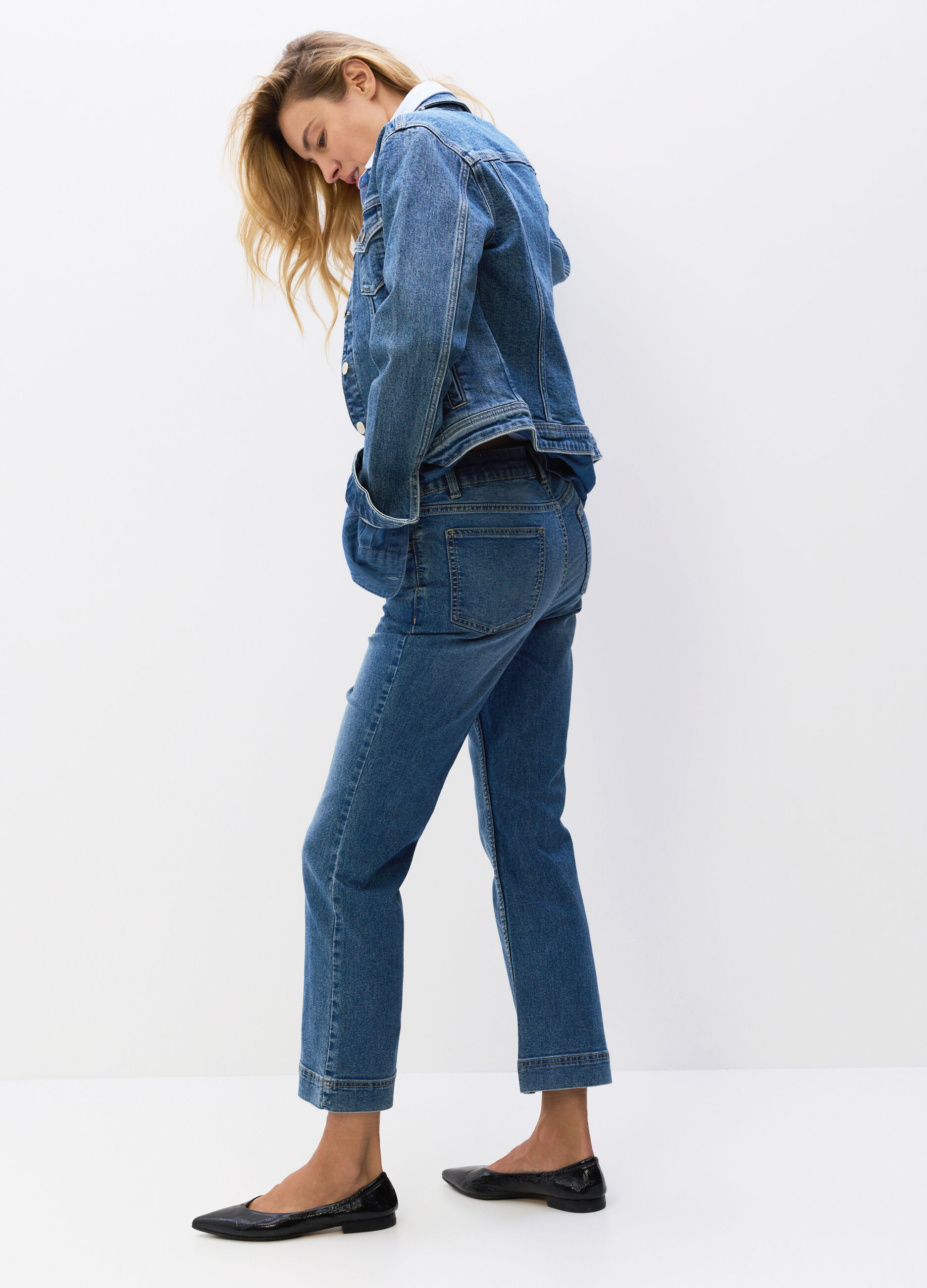 Pantaloni Flare Fit in denim stretch misto cotone donna_1