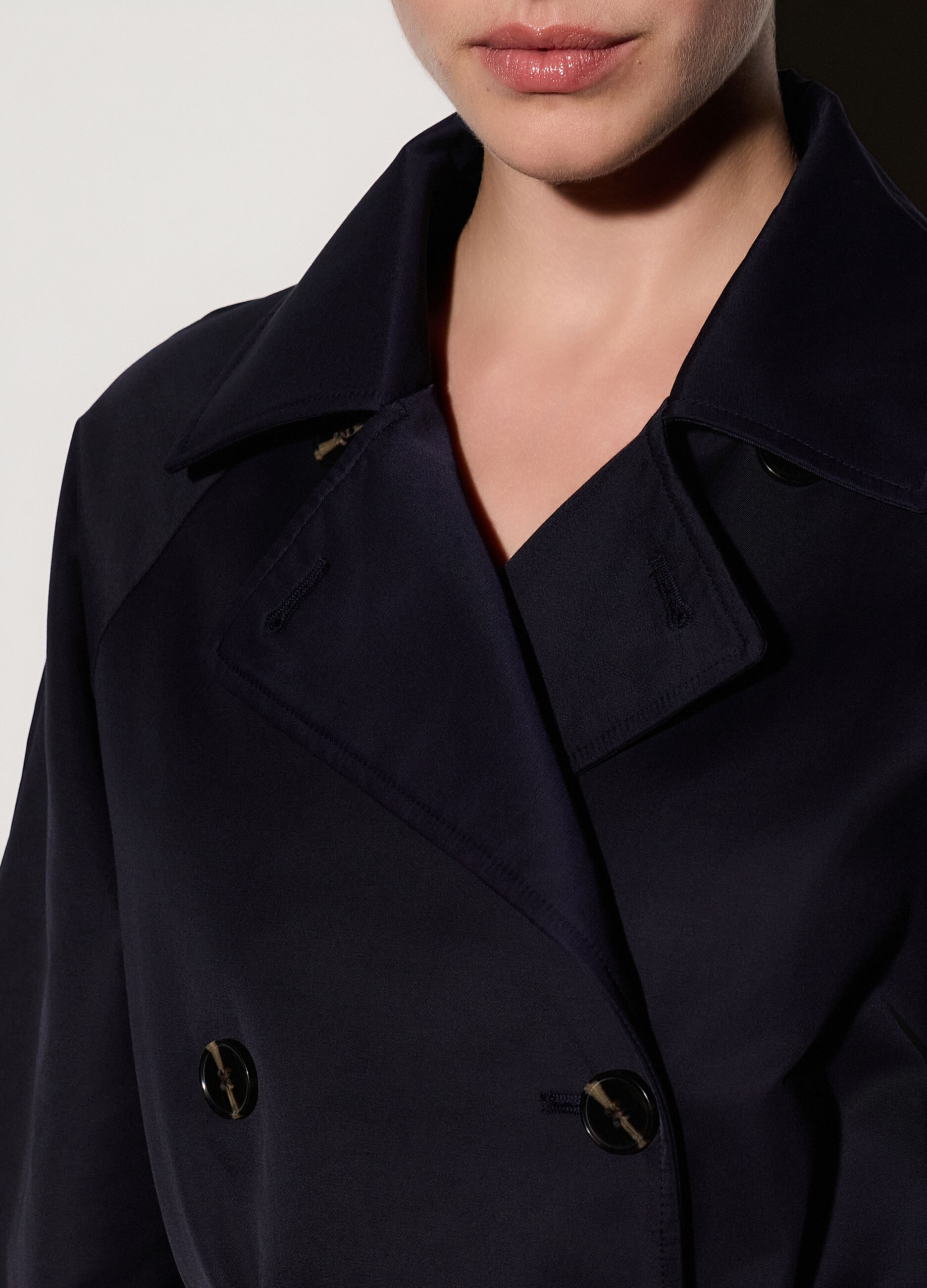 Trench lungo doppiopetto donna_3