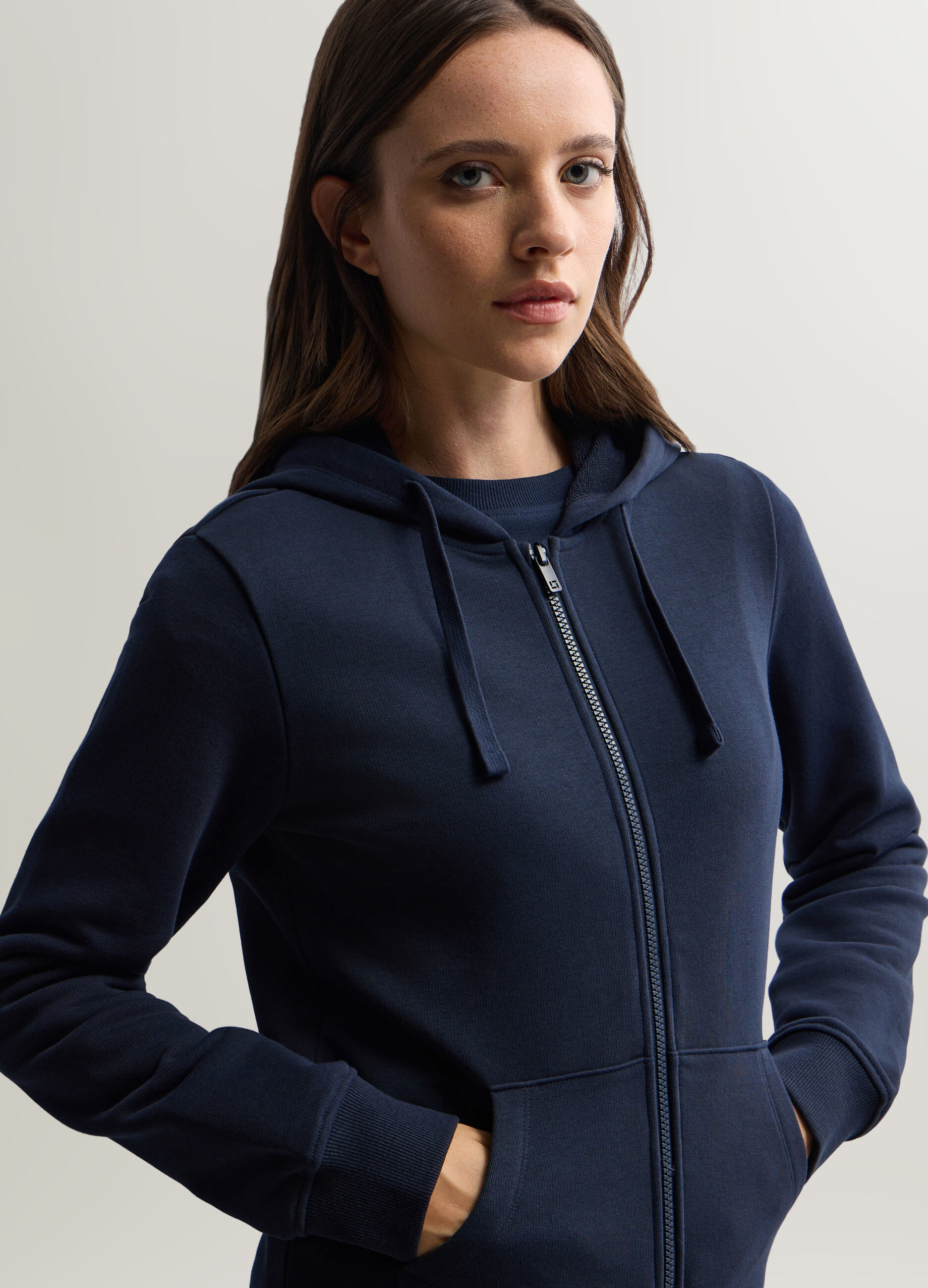 Felpa con cappuccio misto cotone garzato donna_2