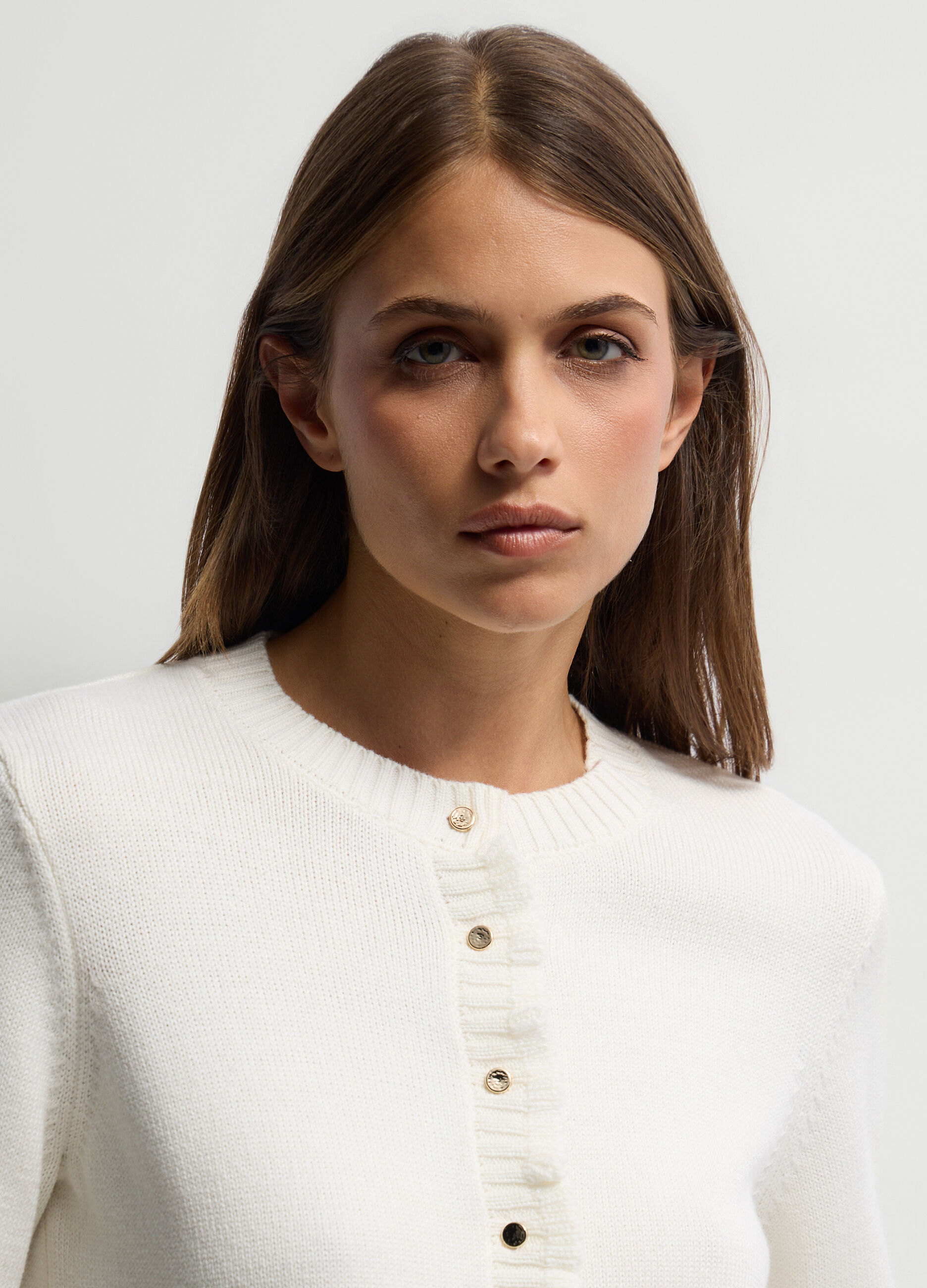 Cardigan girocollo operato donna_2