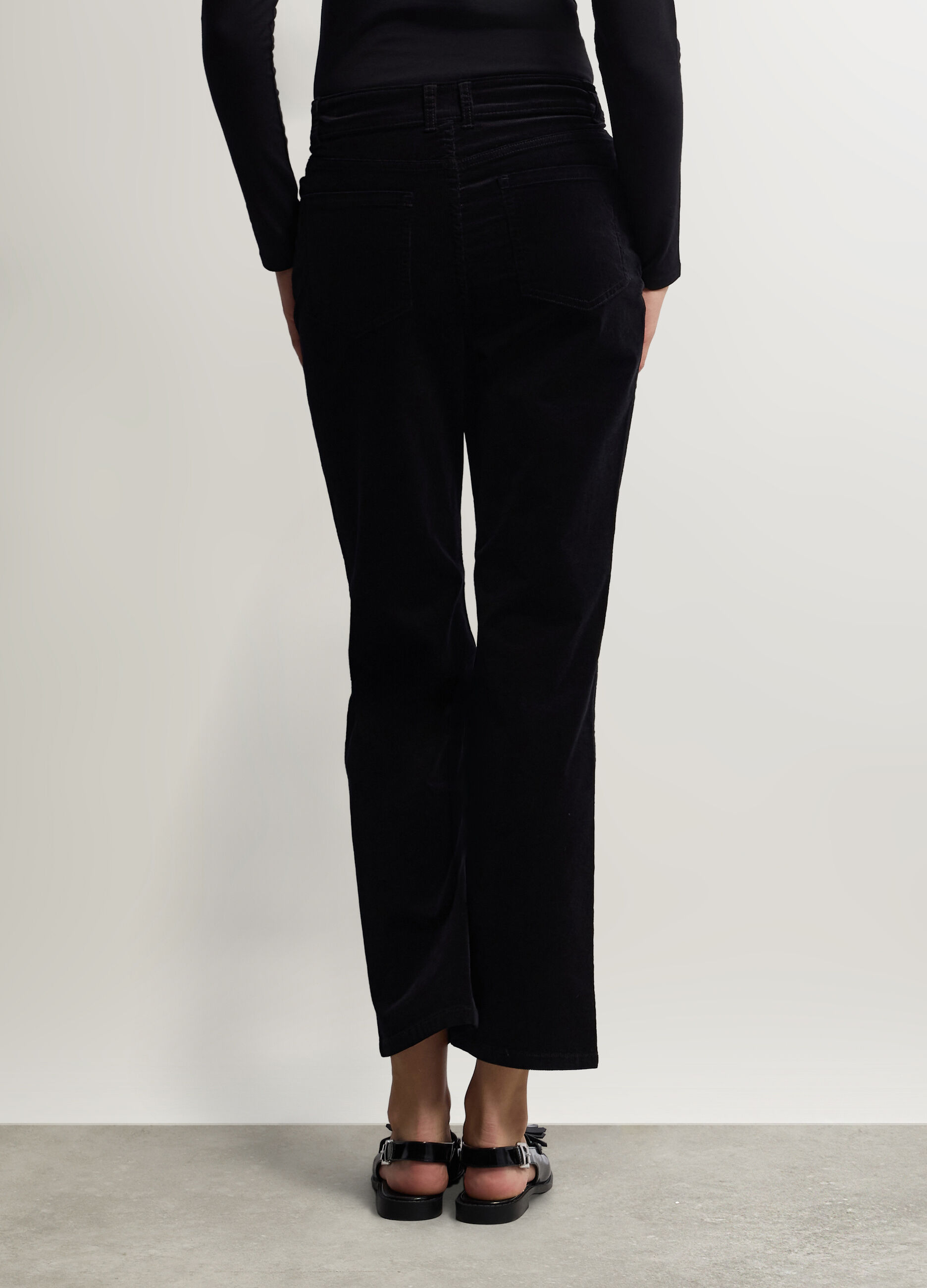 Pantaloni Cropped Flare Fit in costina di velluto stretch donna_2