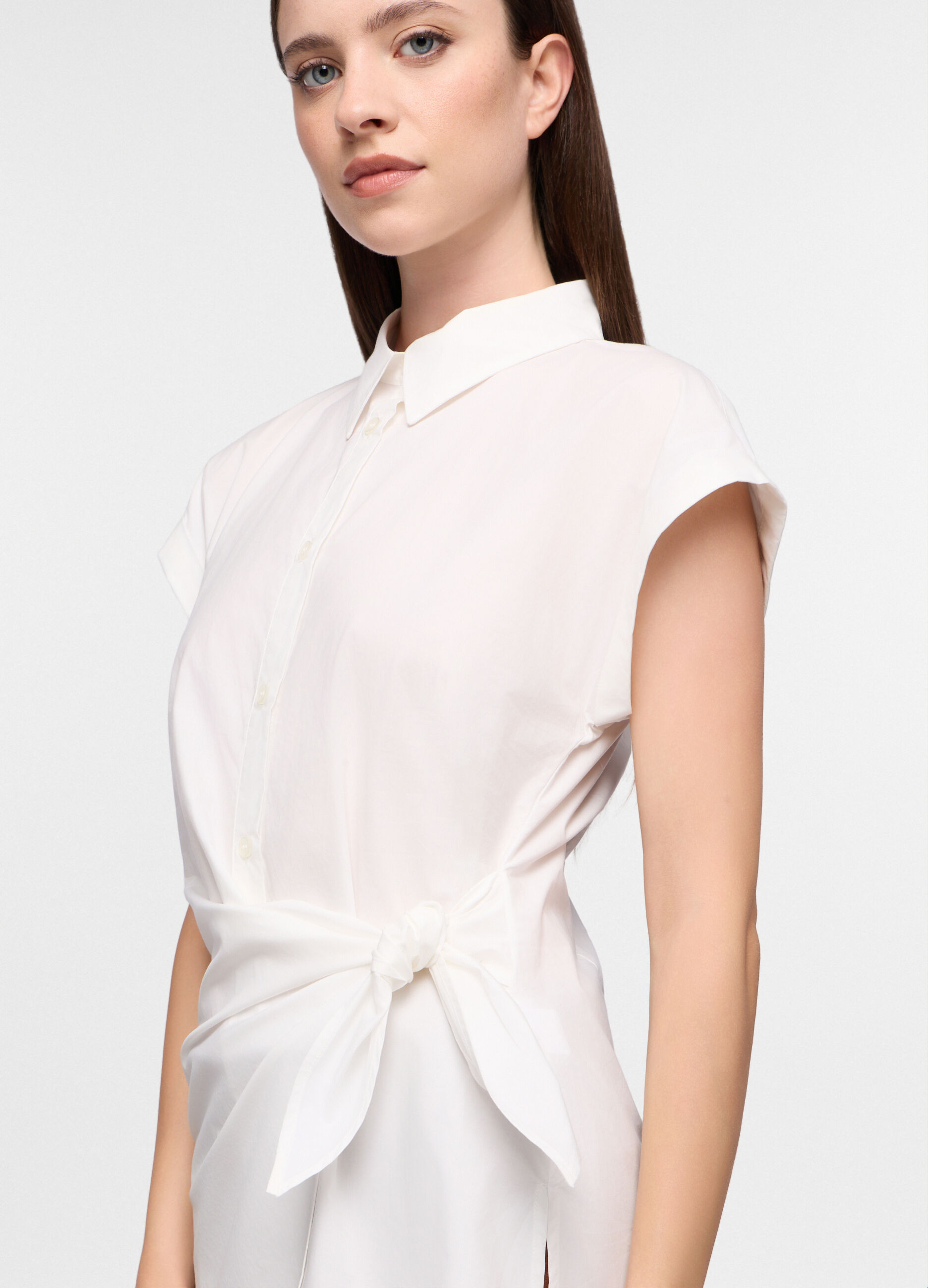 Camicia Fit Slim con colletto alla francese in puro cotone donna_2
