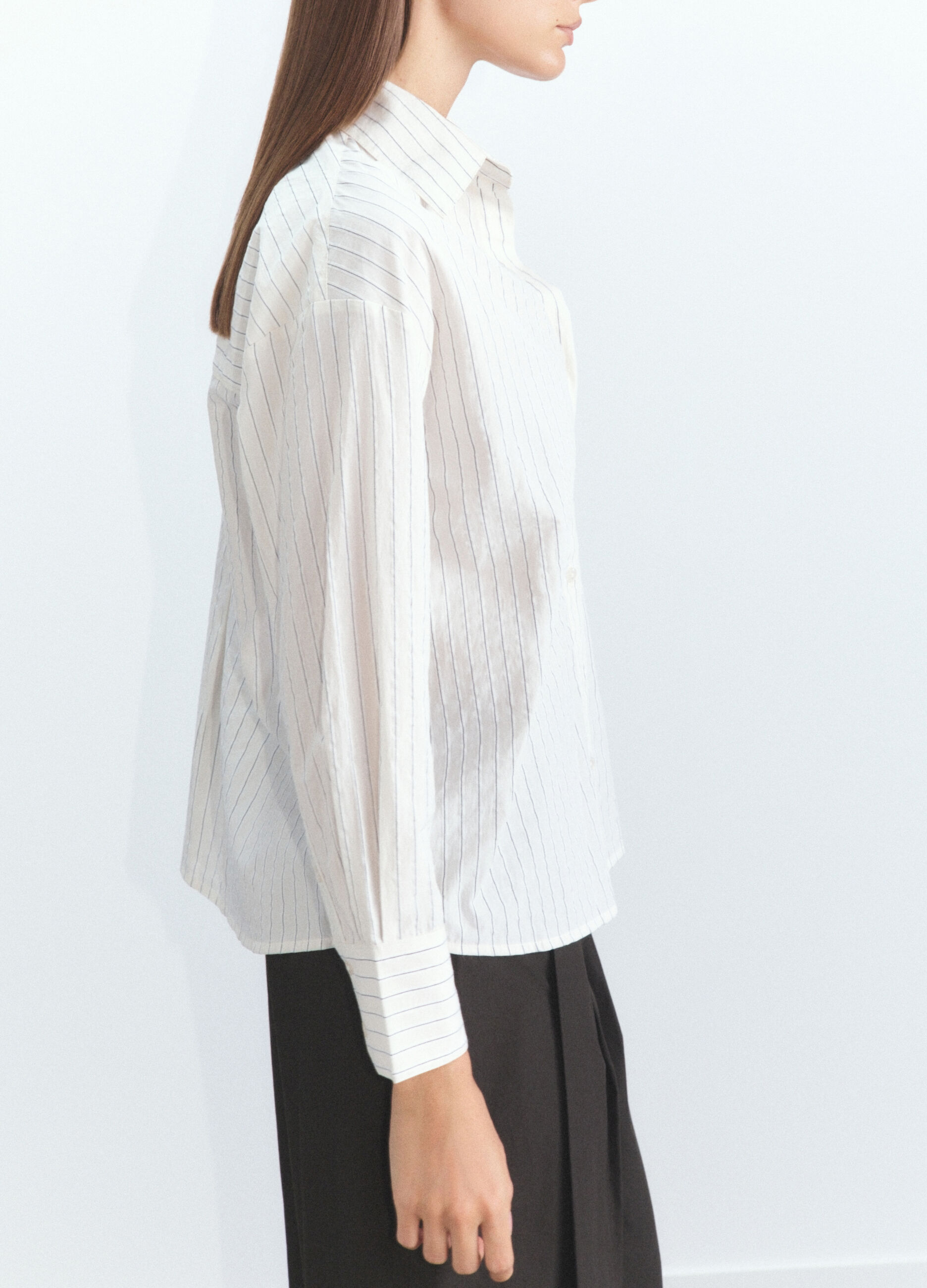 Camicia Fit Over con colletto alla francese Dobby di cotone misto lyocell donna_4