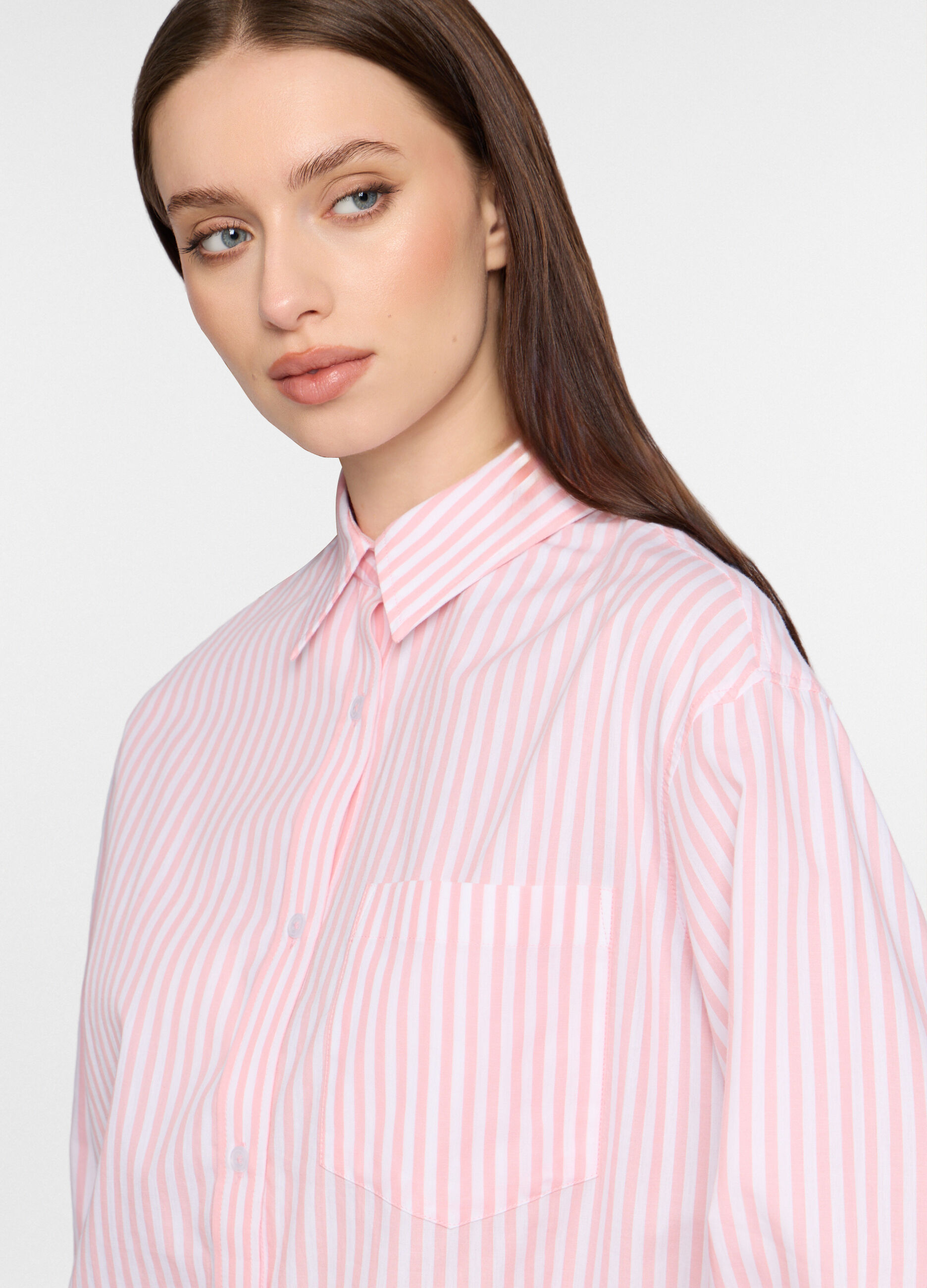Camicia regular fit con colletto alla francese in popeline donna_2