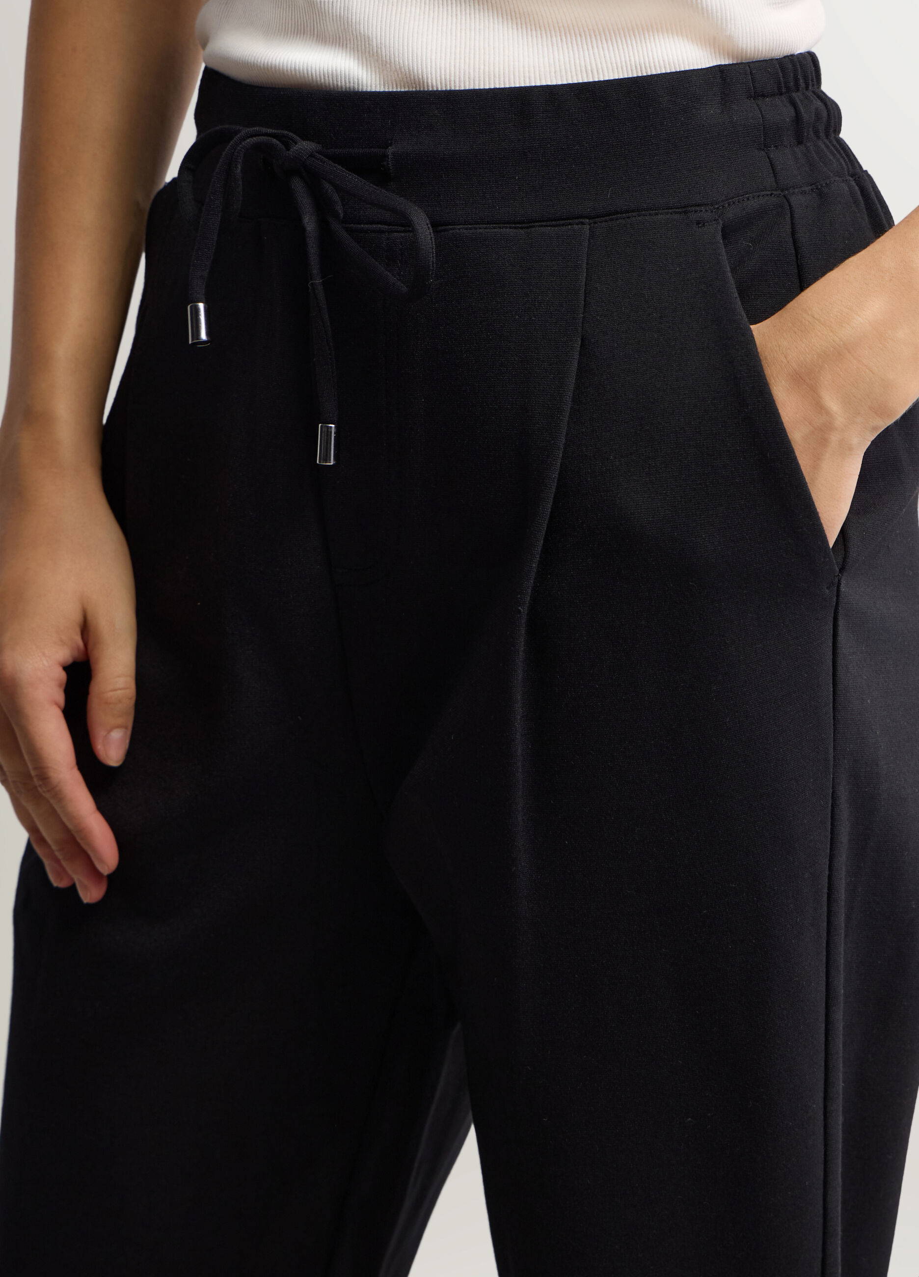 Pantaloni Fit Slim in Punto Milano di viscosa stretch donna_3