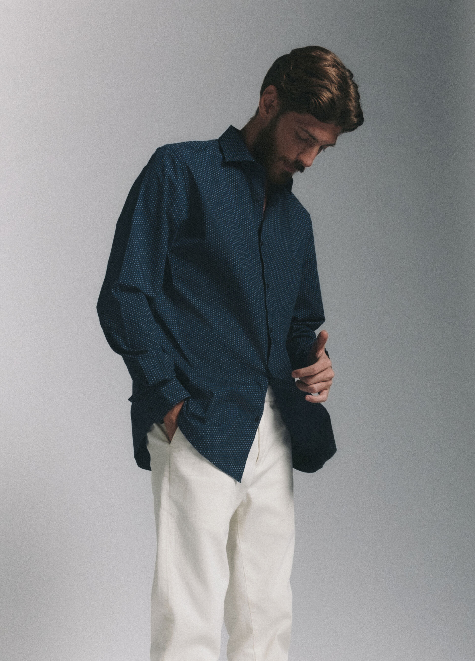 Camicia regular fit a fantasia uomo_2