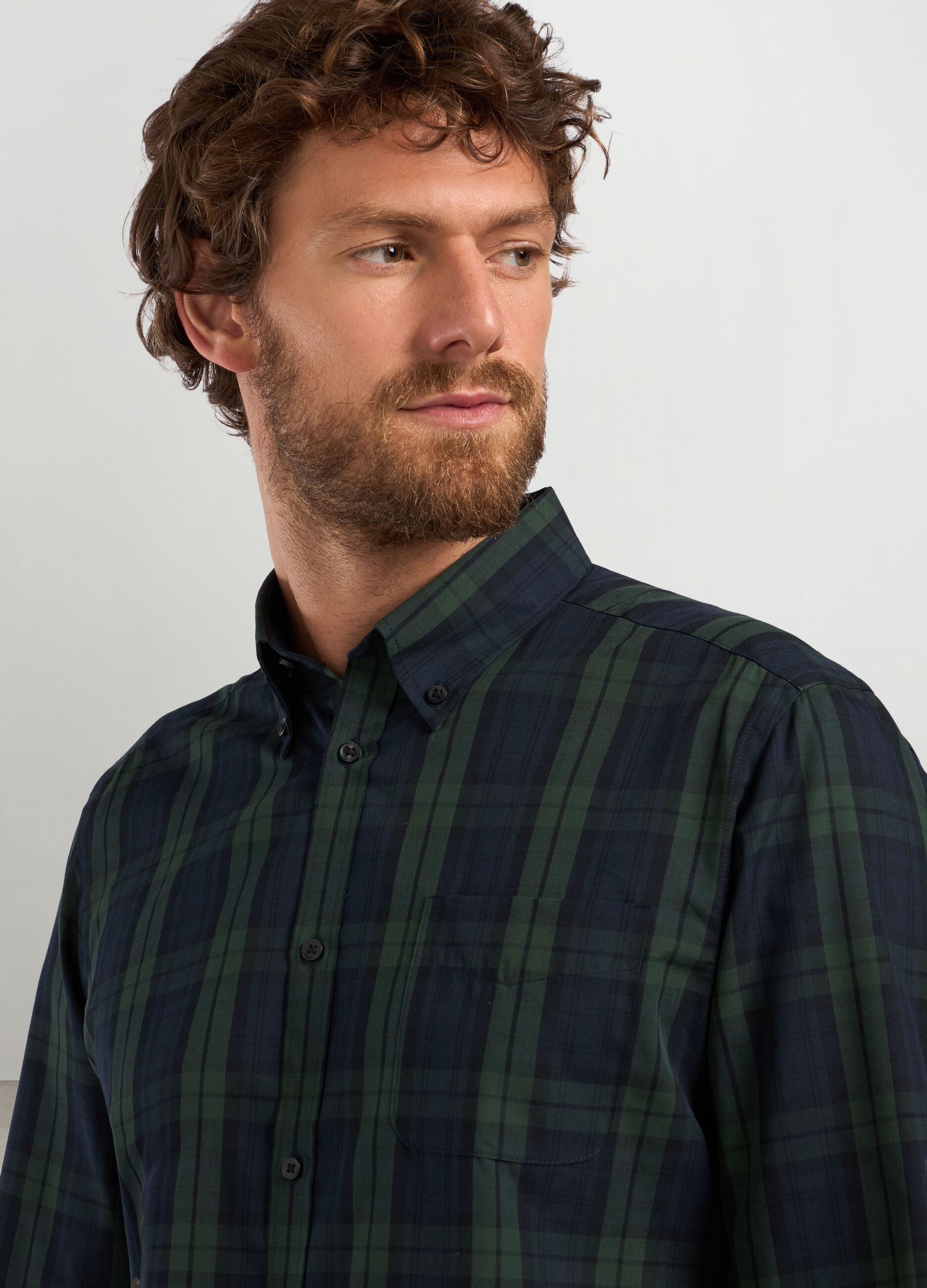 Camicia regular fit colletto button down in misto cotone_2